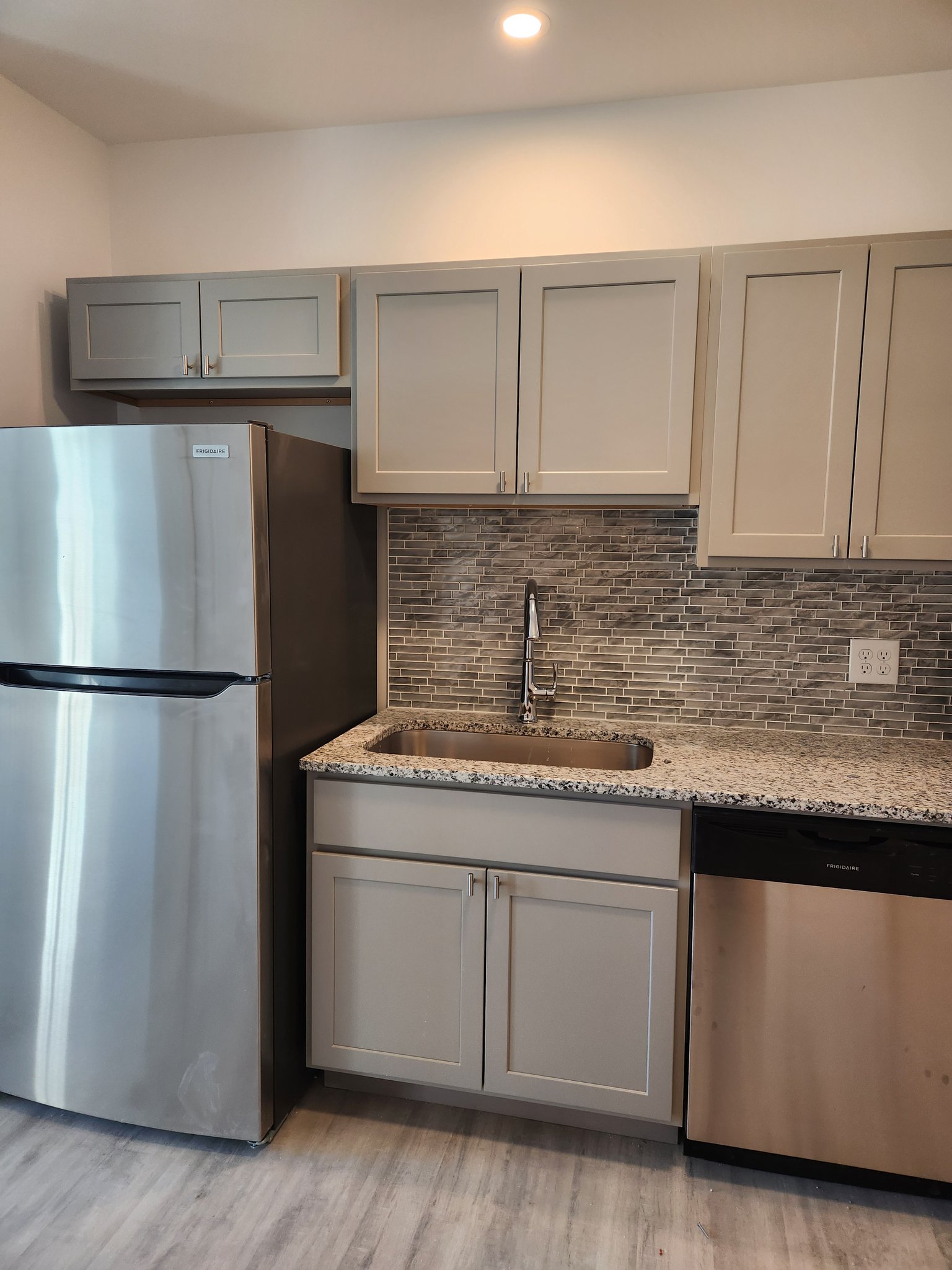 Dover Apartment: 2 Grove St