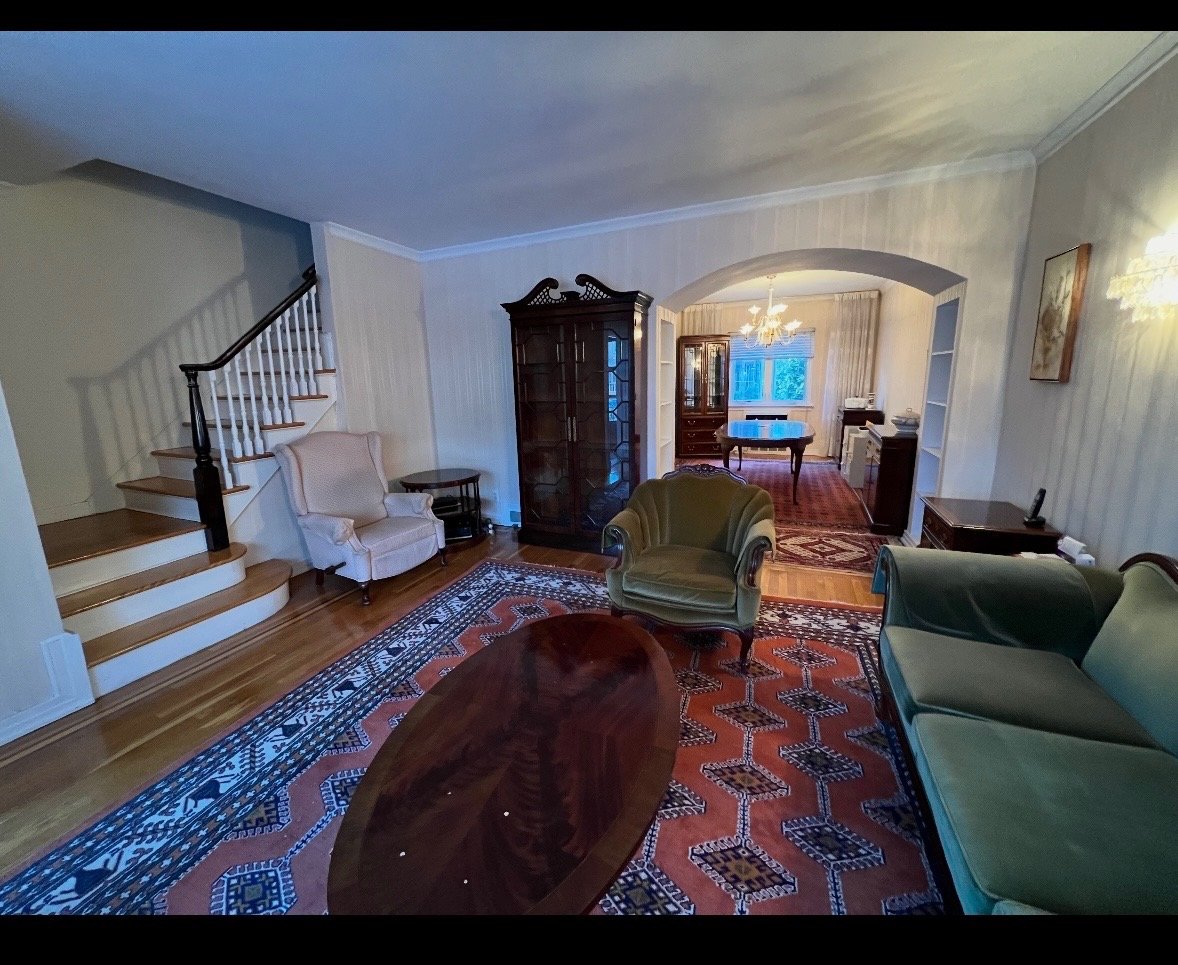 Forest Hills House: 105-37 65th Rd