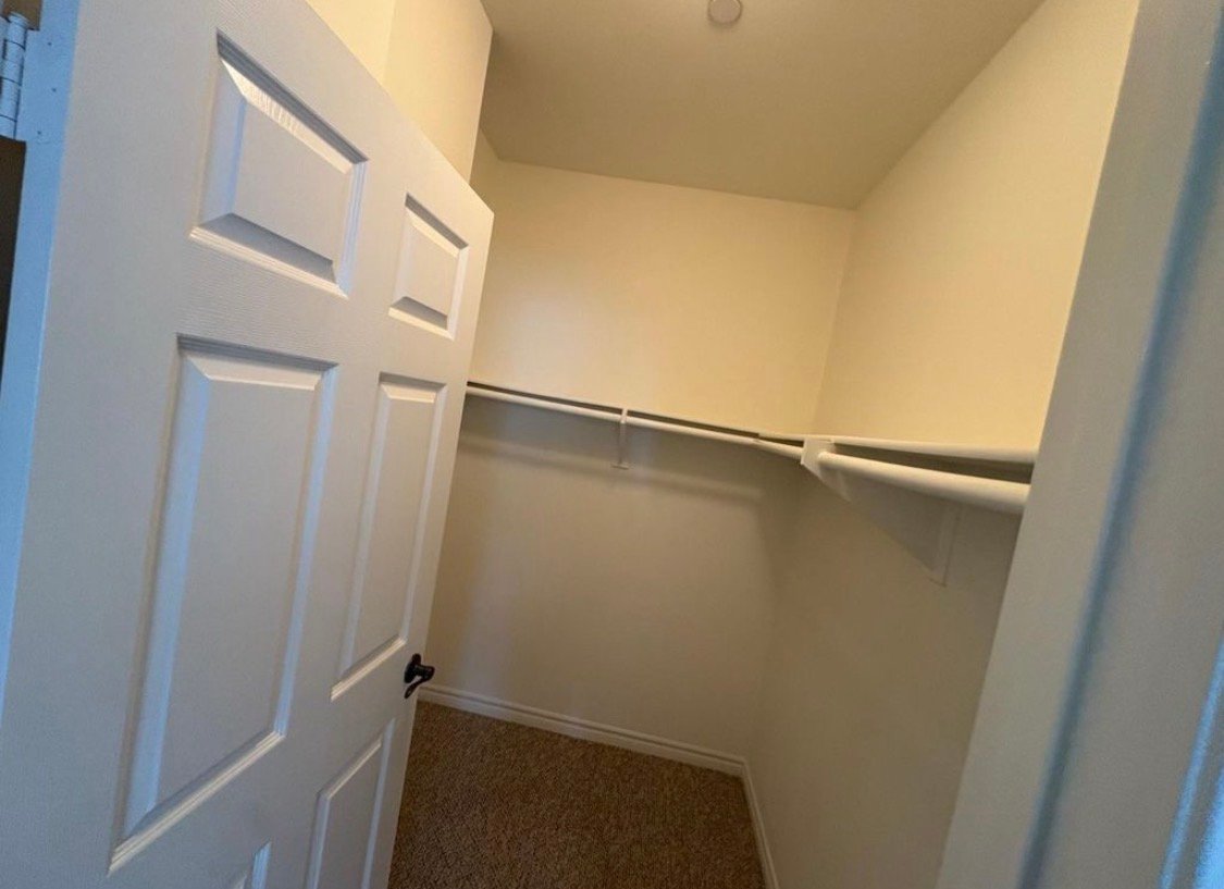 Sherman Oaks Townhome: 4523 Woodman Ave