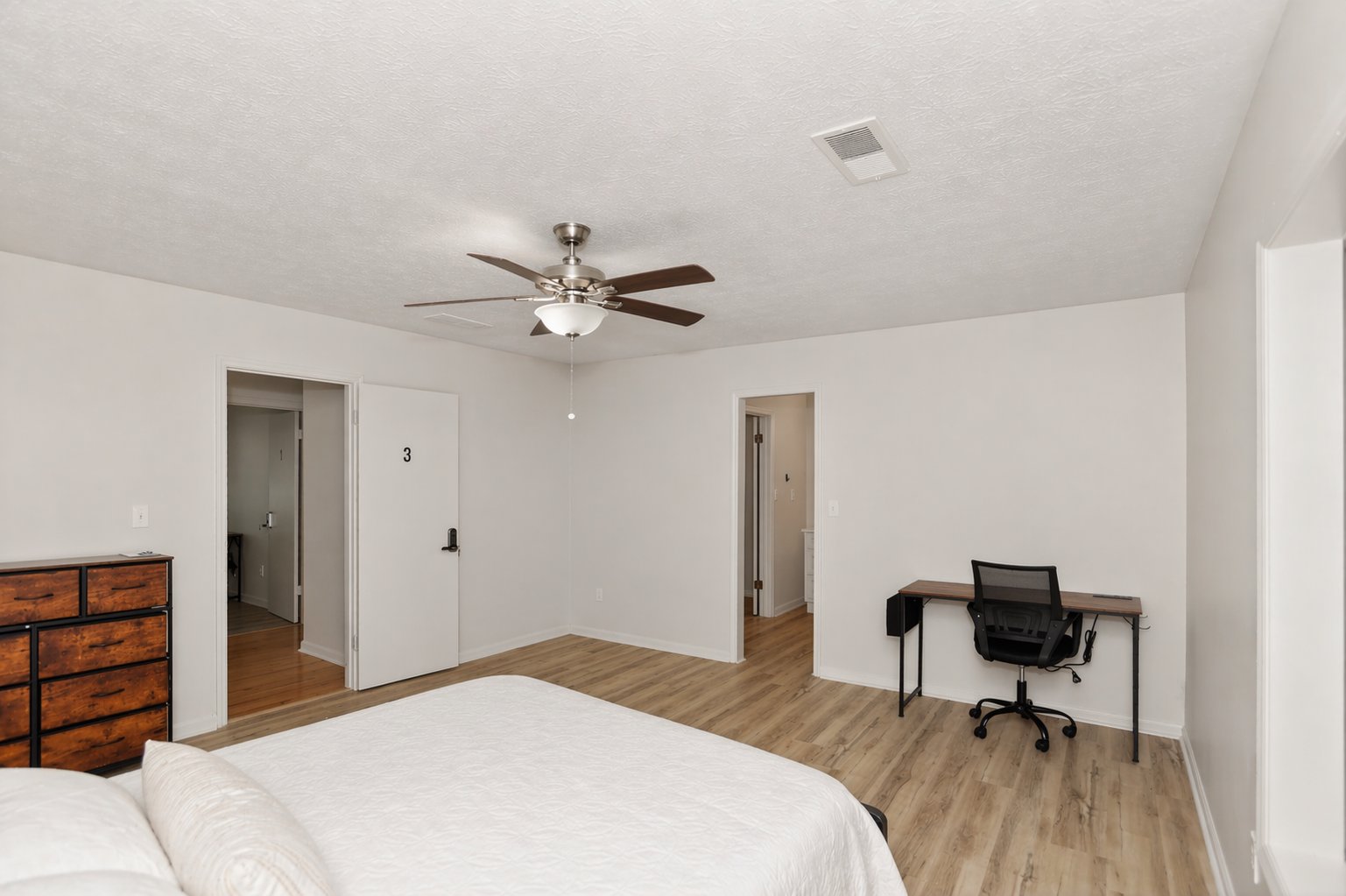 Forest Park House: 468 Watson Ferry Dr