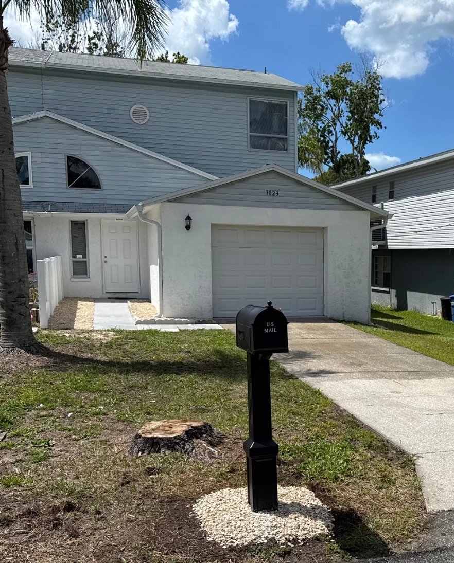 Port Richey Townhome: 7023 Oakwood Dr