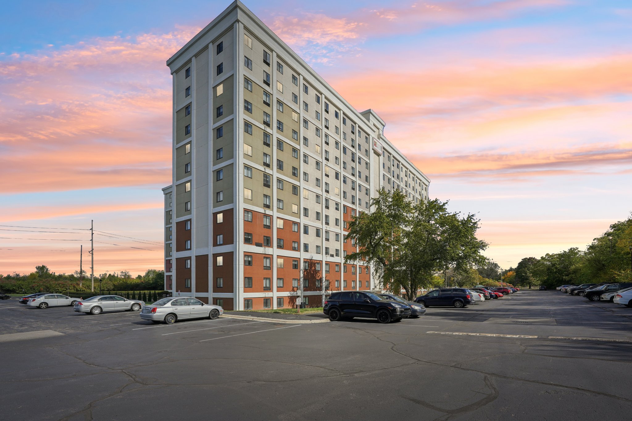Indianapolis Condo: 1150 N White River Parkway West Dt