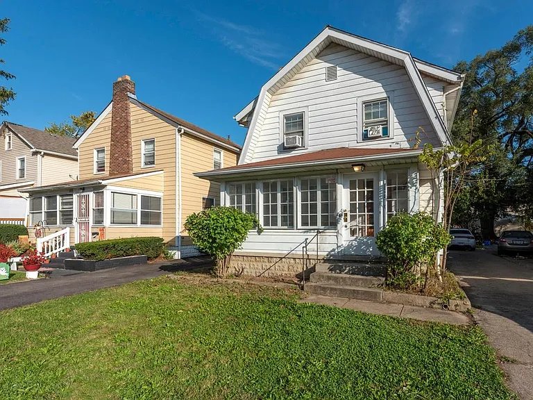 Columbus House: 1410 Blake Street