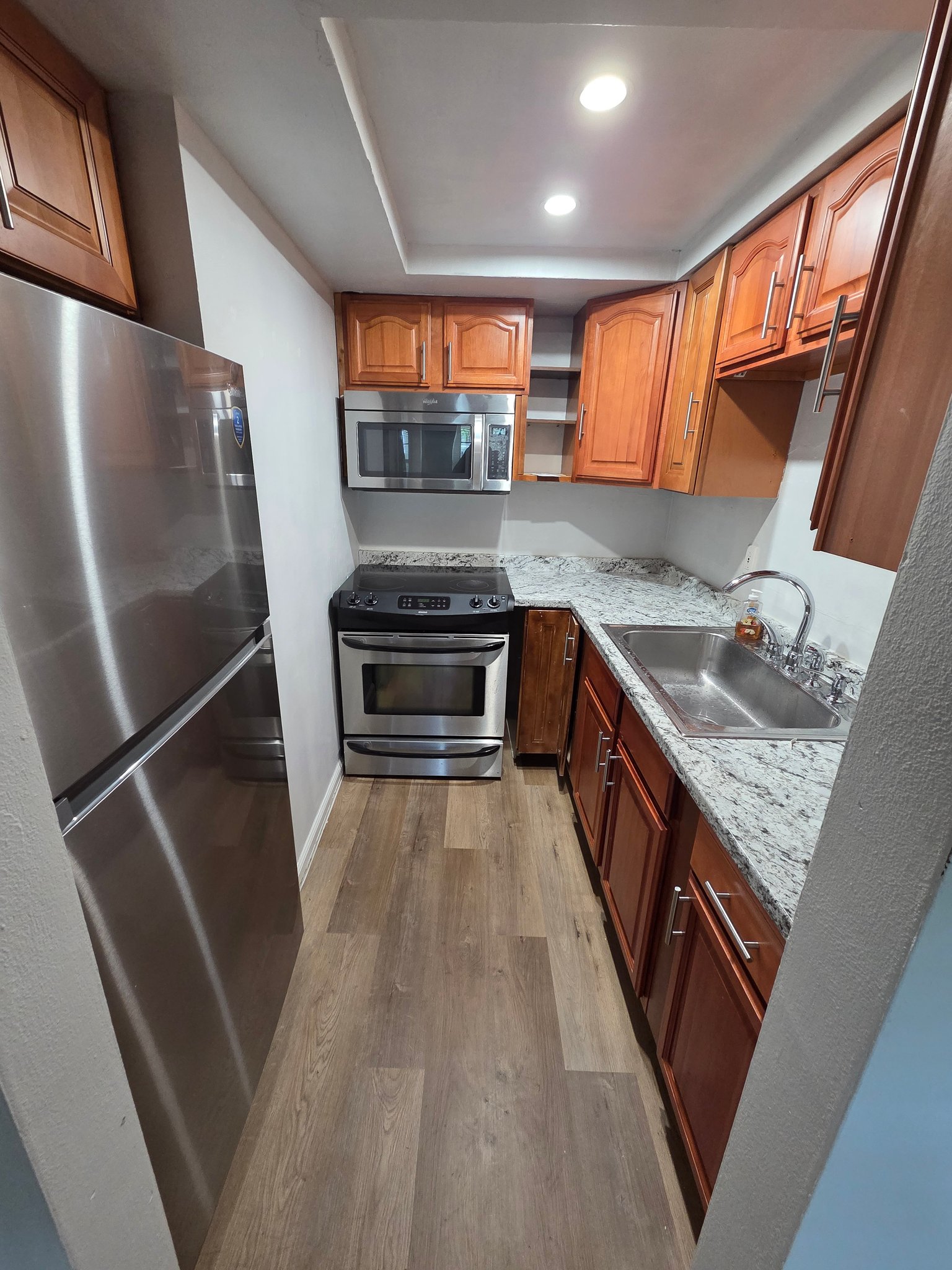 Deerfield Beach Apartment: 224 SE 9th Ave