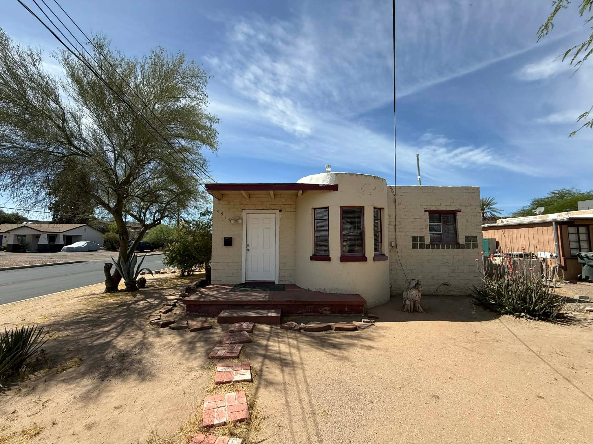 Tucson Townhome: 3574 E Bellevue Street