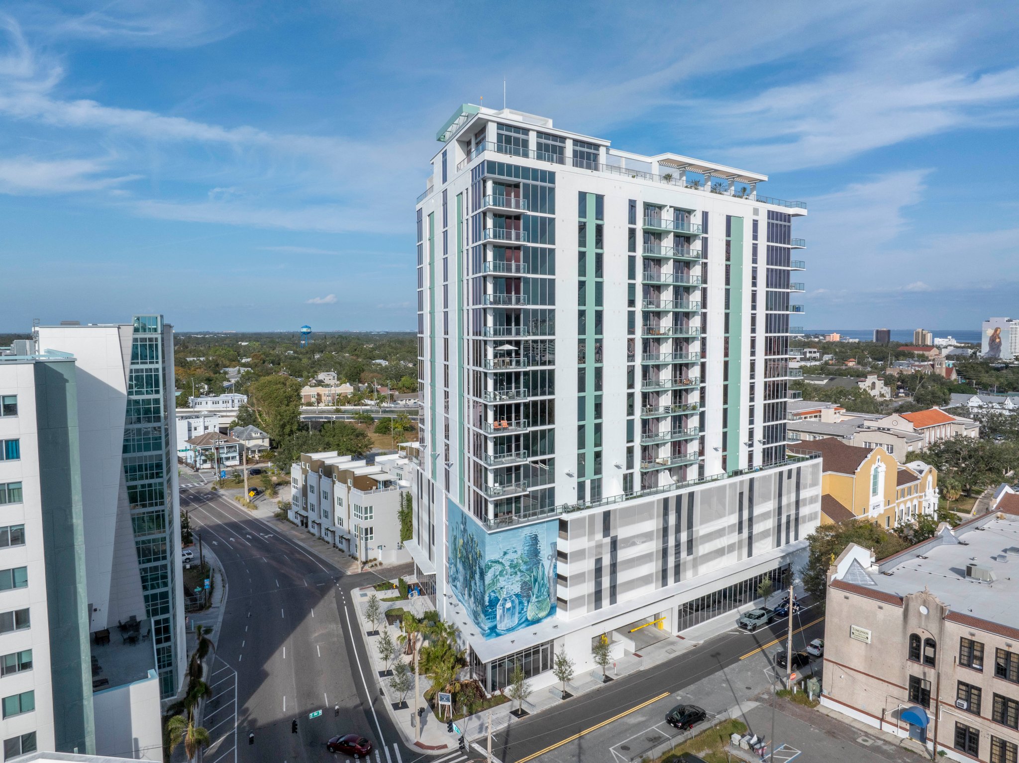 St. Petersburg Condo: 777 3rd ave n