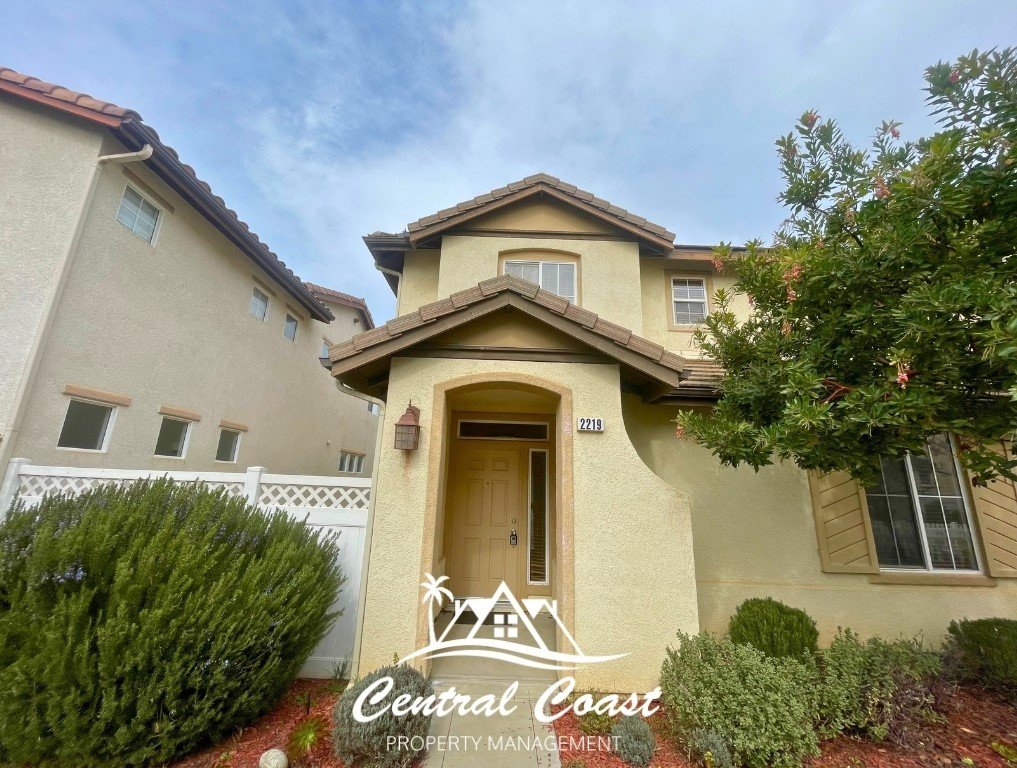Santa Maria House: 2219 Cordoban