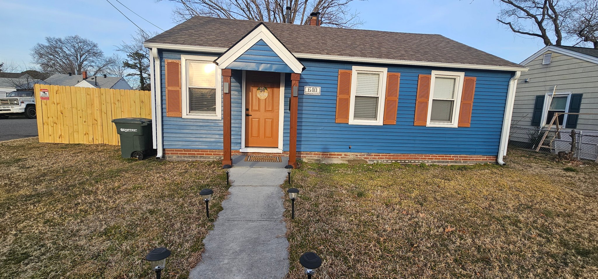 Hampton House: 640 Homestead Ave