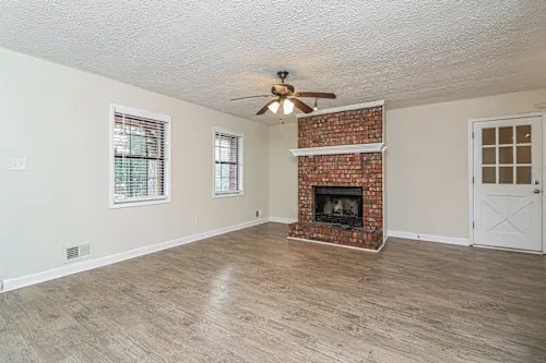 Fairfield House: 2155 Cormorant Dr