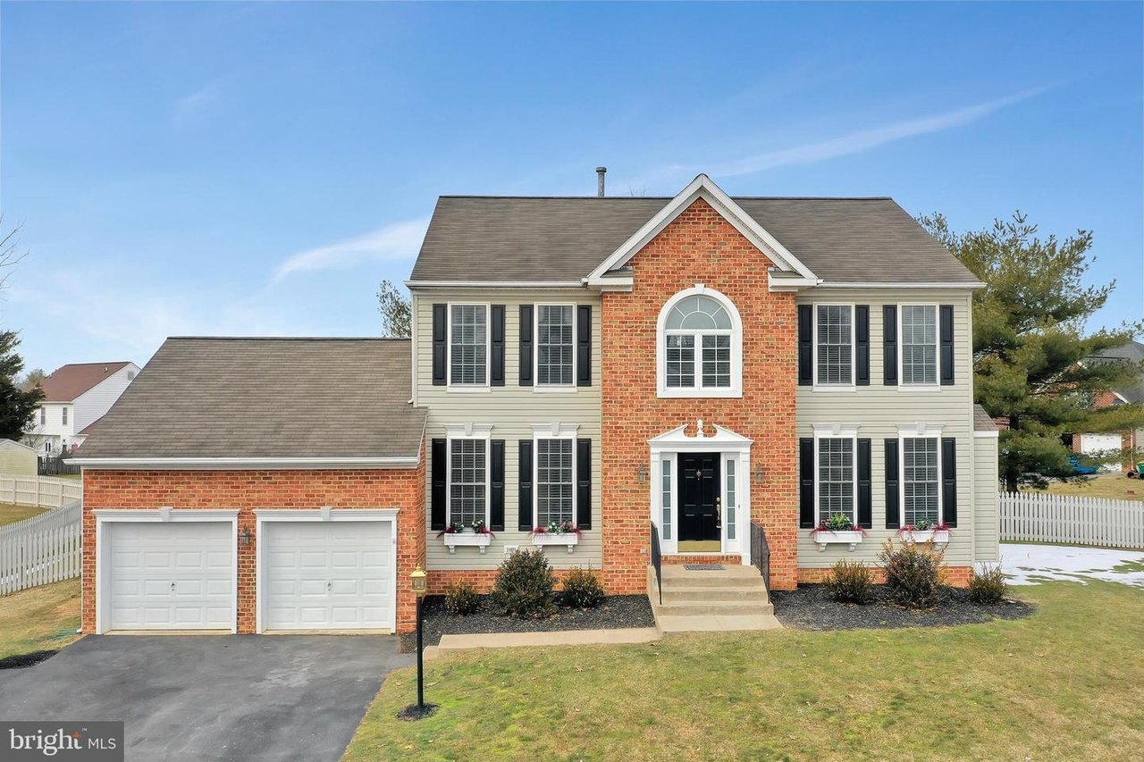 Hagerstown House: 11401 ROLLING GREEN PLACE