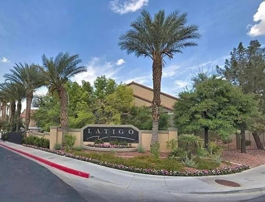 Las Vegas Condo: 2300 E Silverado Ranch Blvd