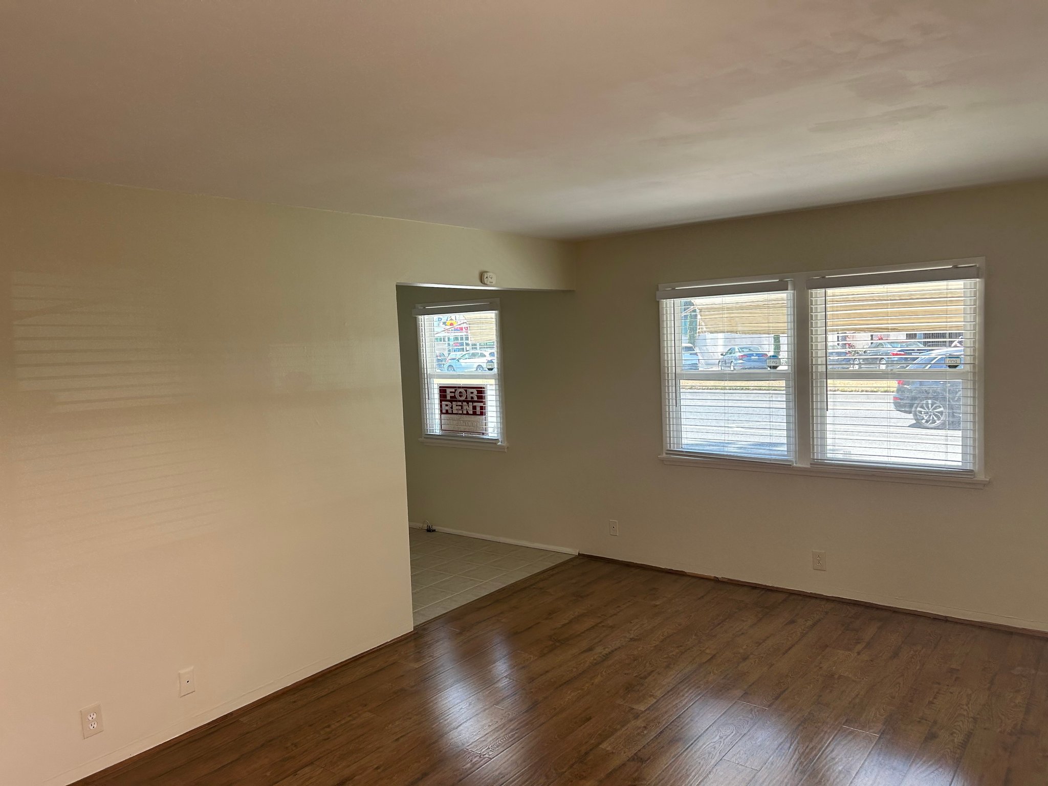 Long Beach Apartment: 4115 E Ocean Blvd