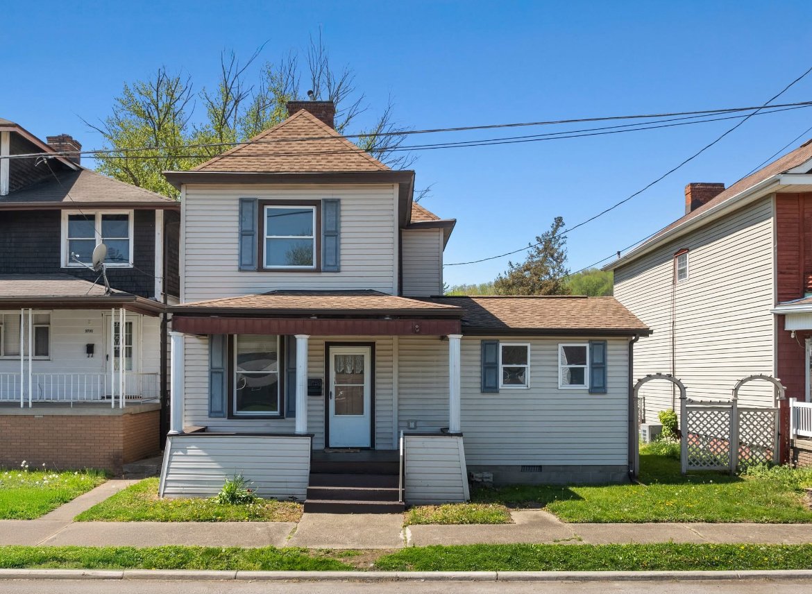 Shadyside House: 3725 Lincoln Ave