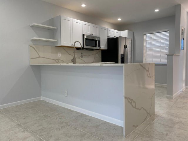 Boca Raton Condo: 9973 Three Lakes Circle