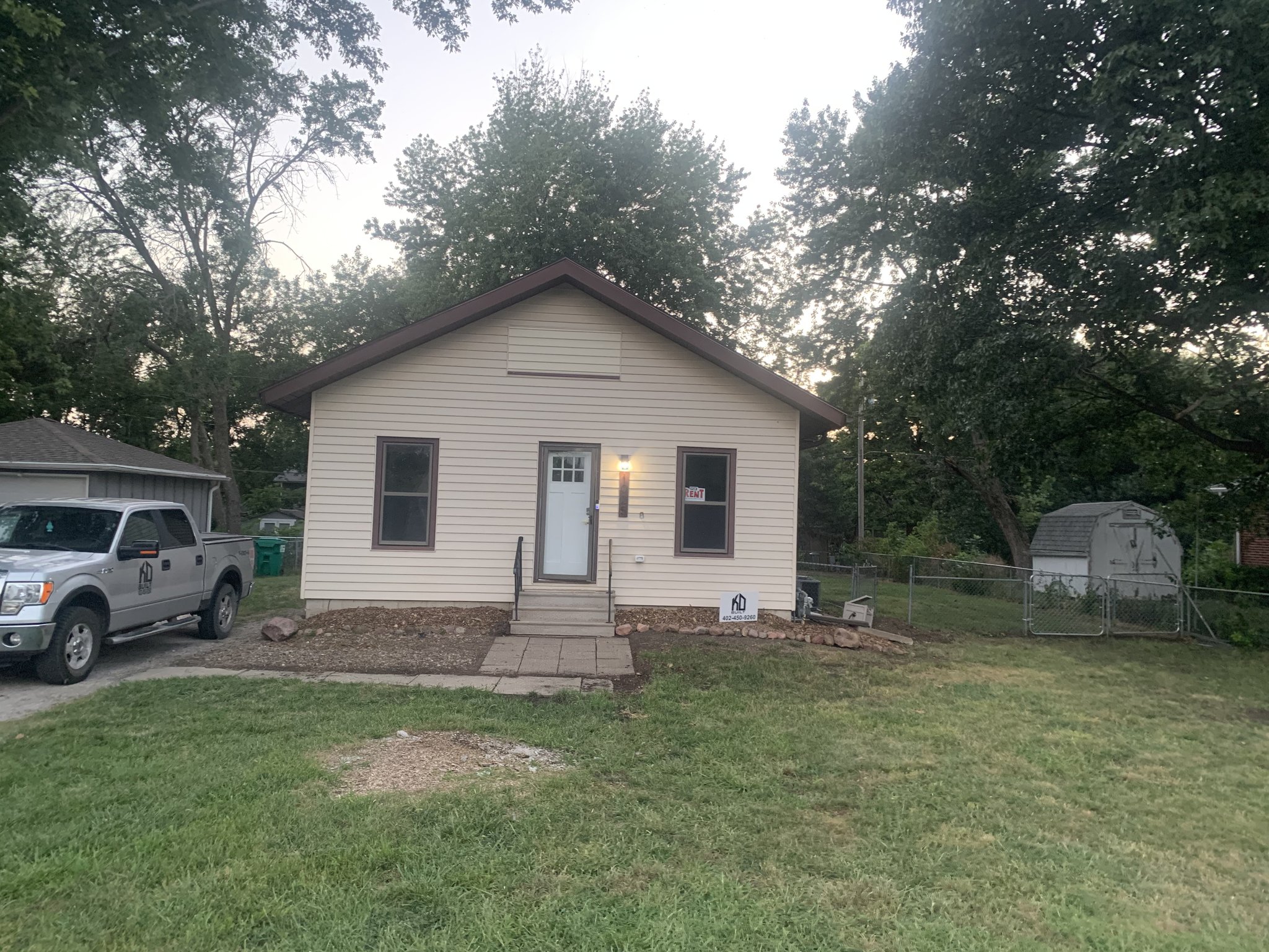 Lincoln House: 1025 N 45th St