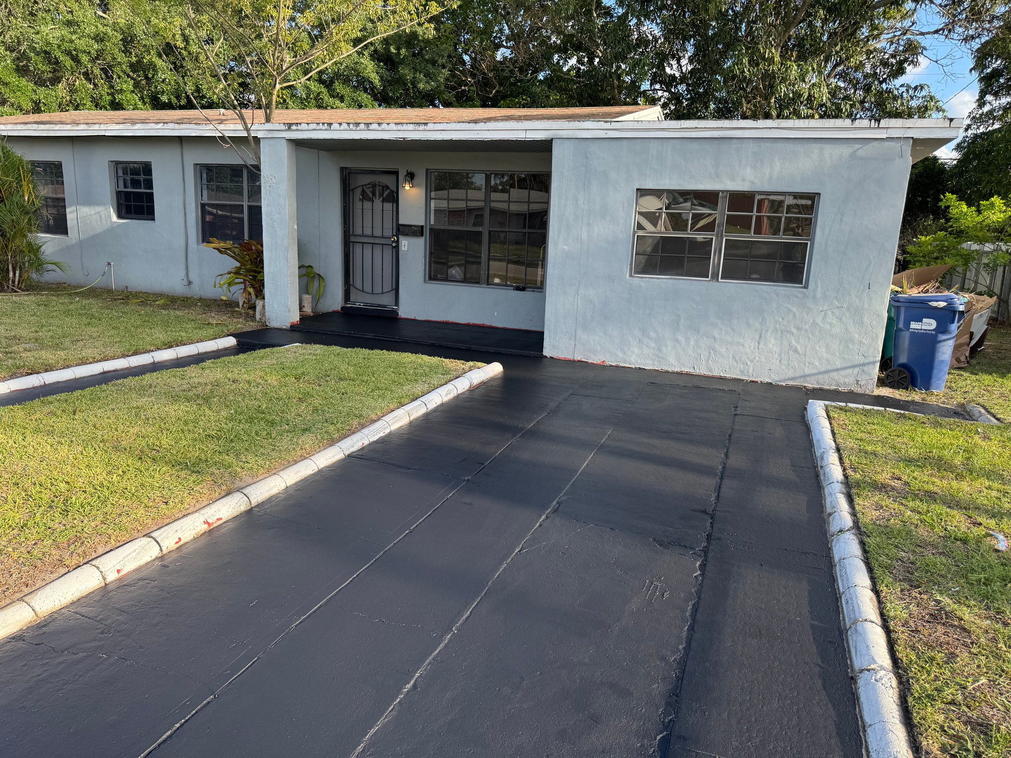 Miami Gardens House: 2960 NW 187th Street