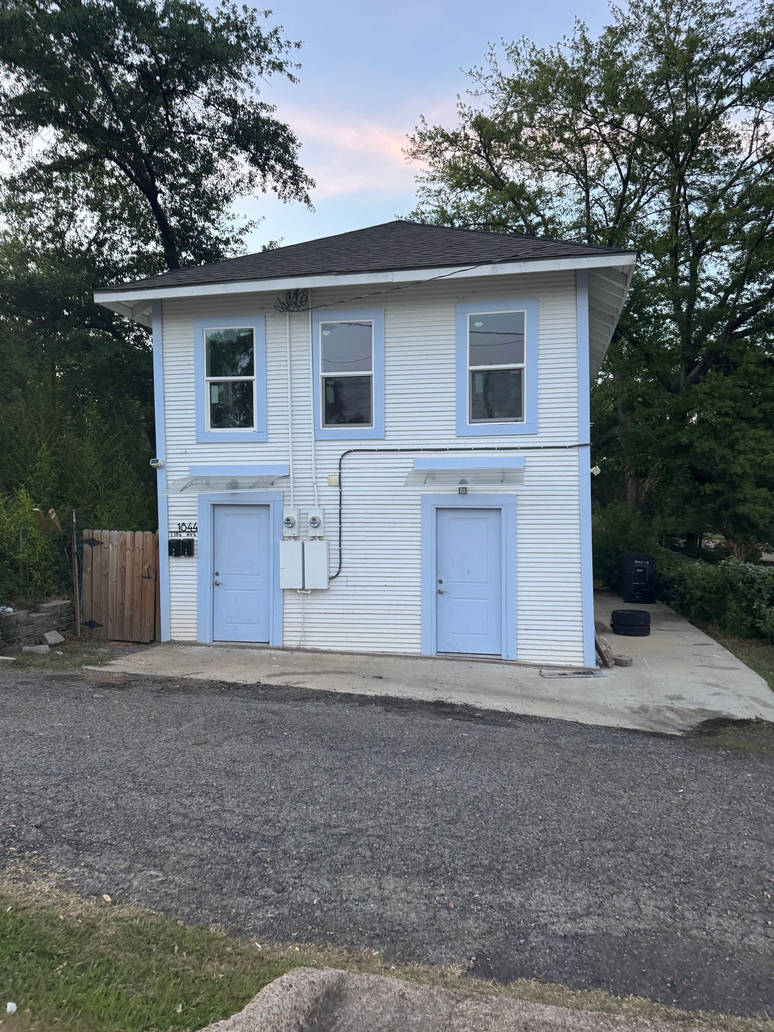 Shreveport Multiplex: 1844 Line Ave