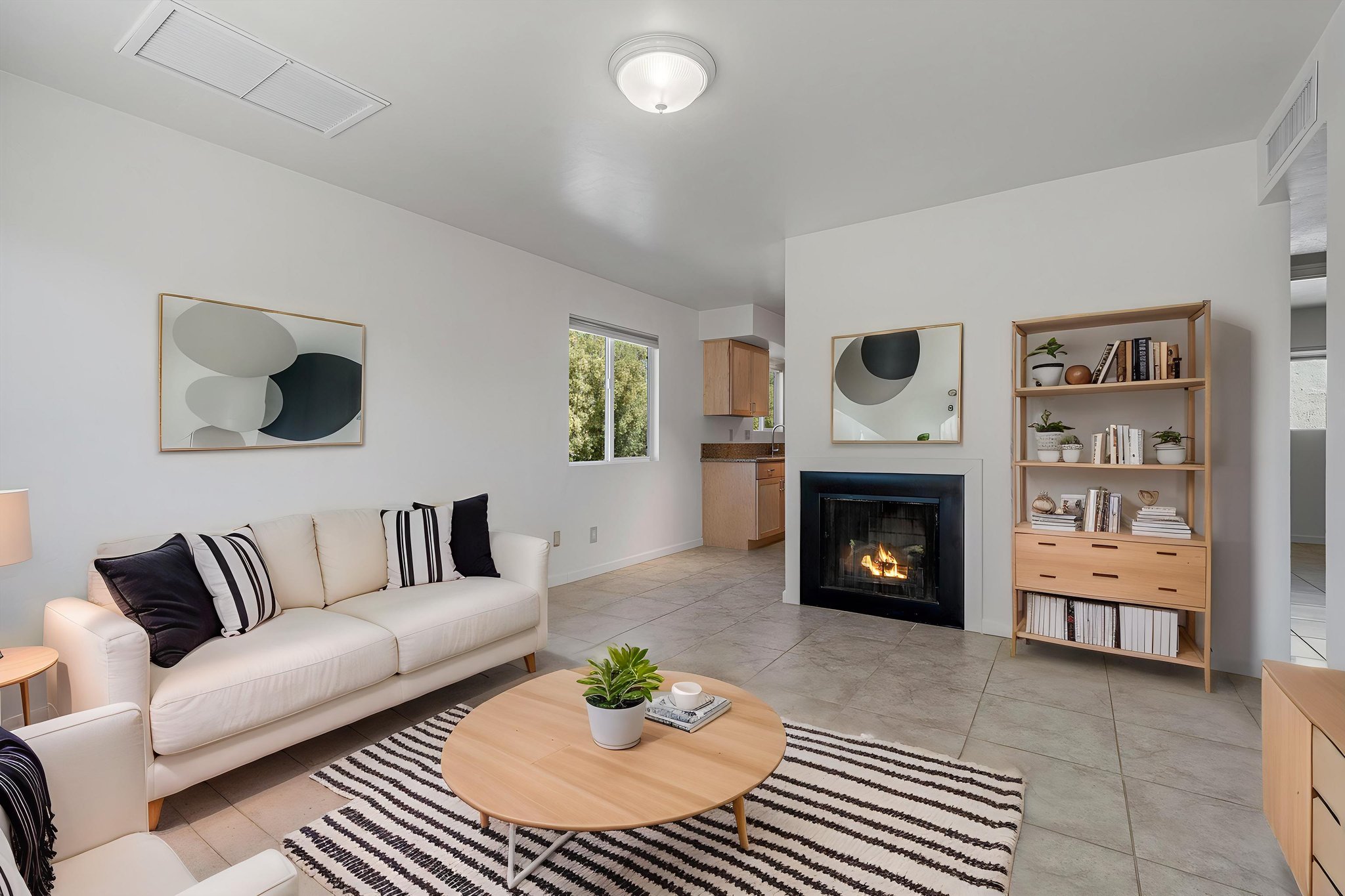 Tucson House: 1529 E Glenn