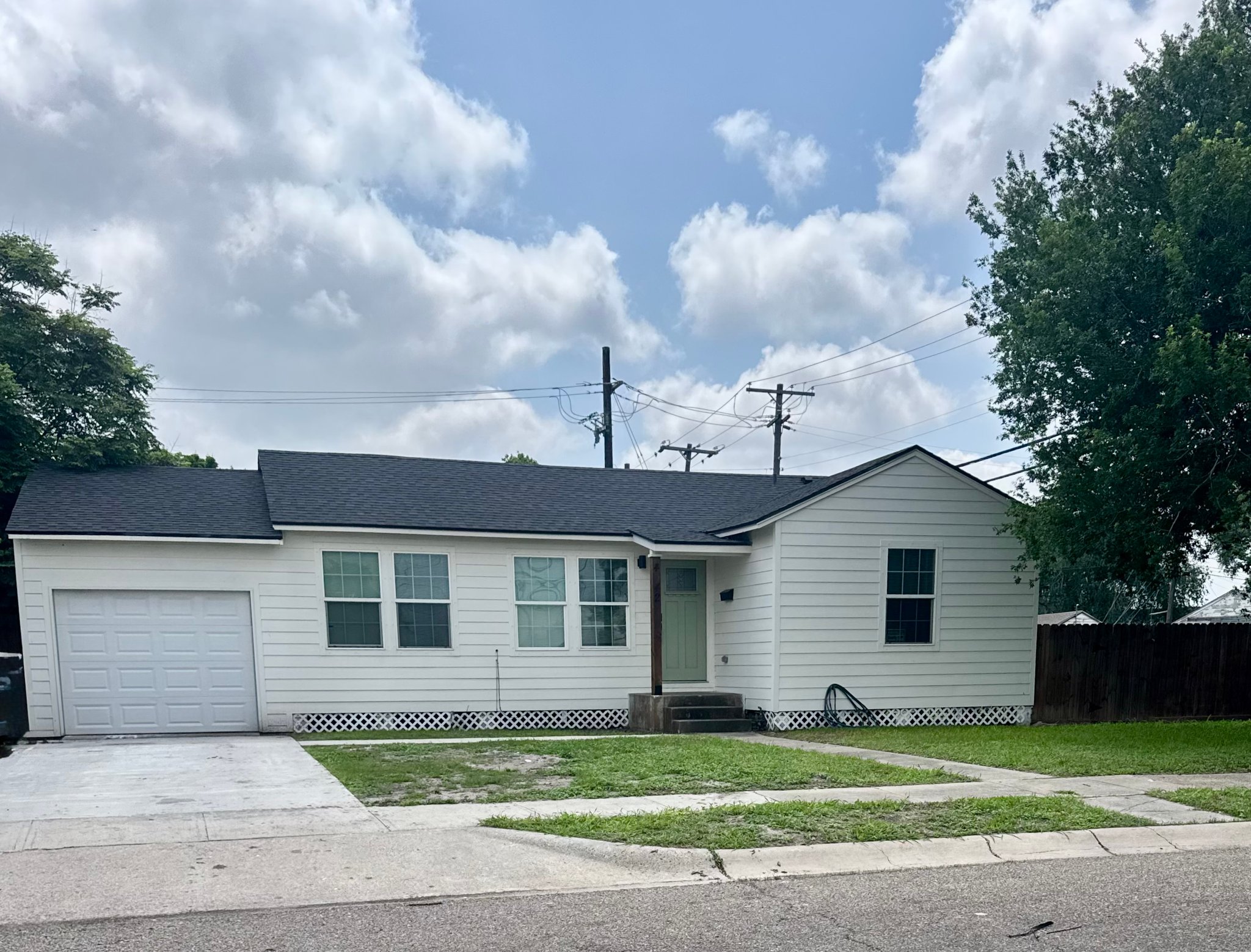 Corpus Christi House: 4042 Ramsey St