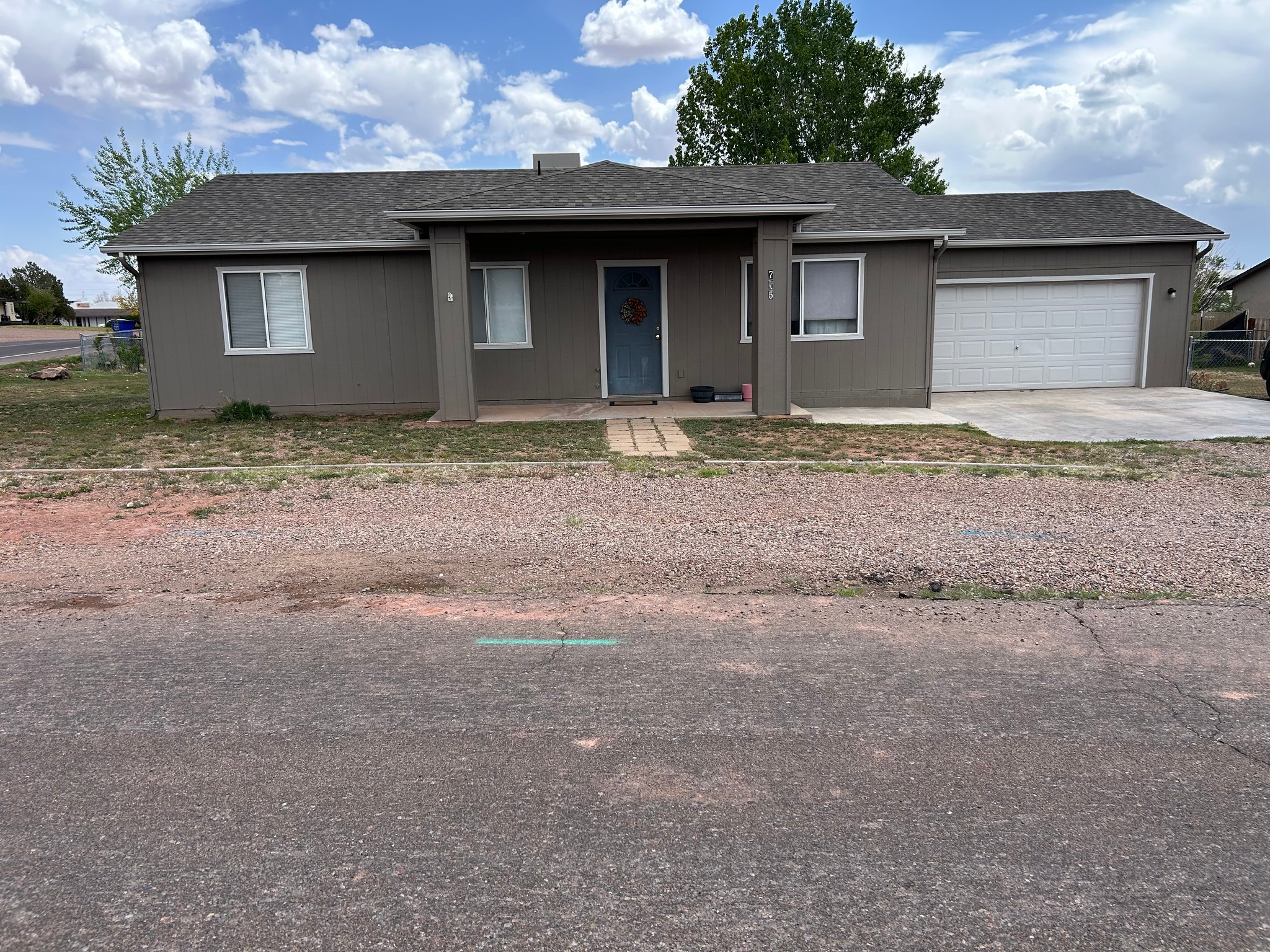 Taylor House: 775 Chelsea Ct.