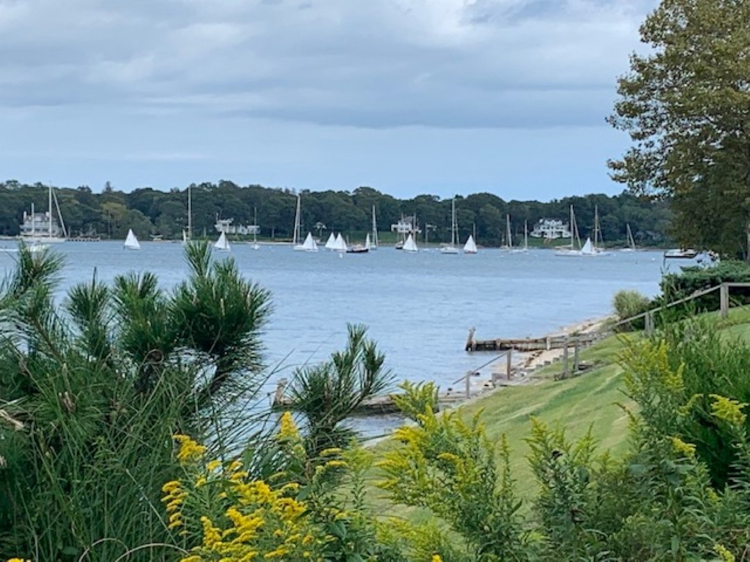 Shelter Island Heights House: 4 Summerfield Pl.