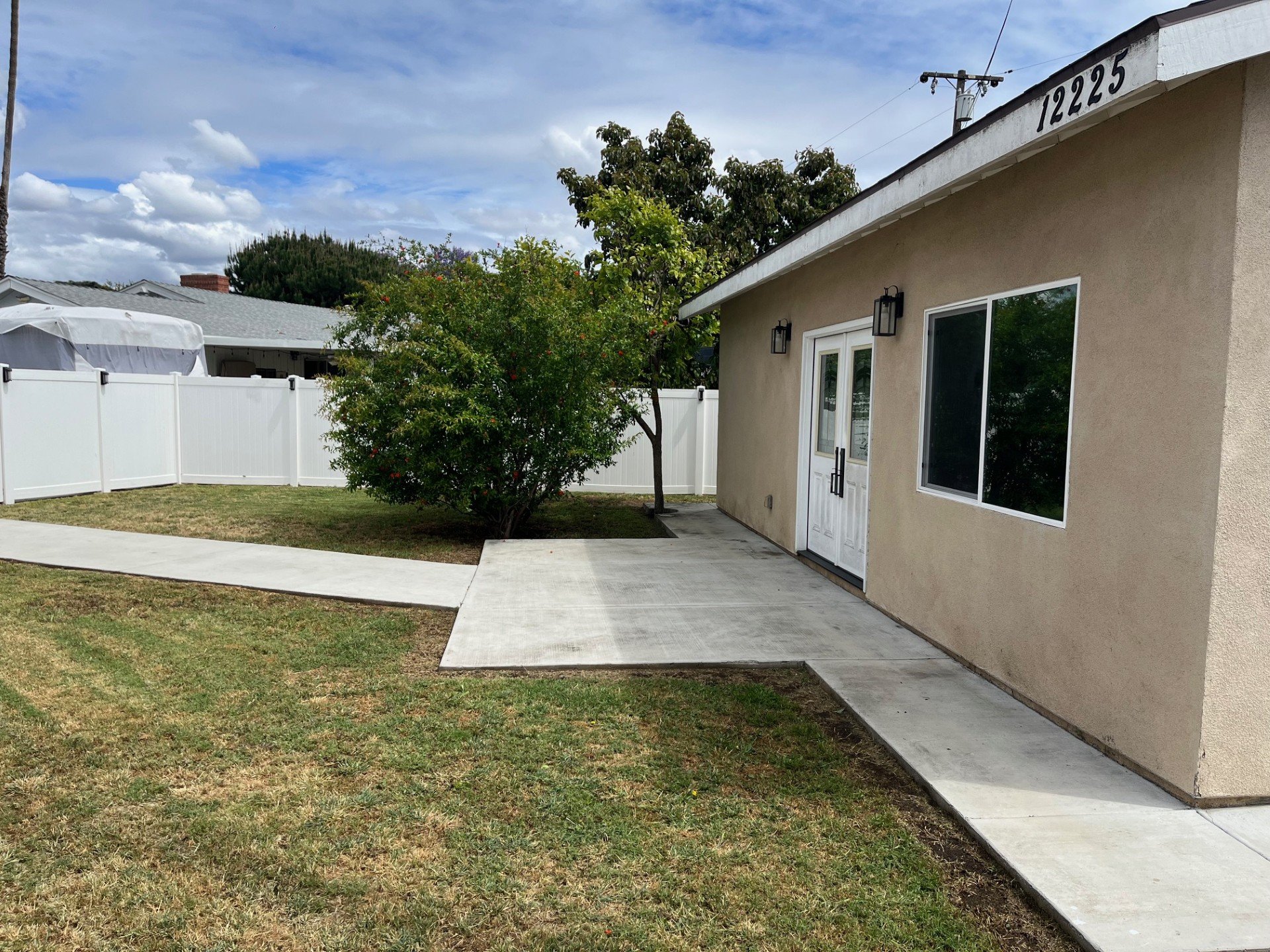 Garden Grove House: 12225 Brookhaven Park