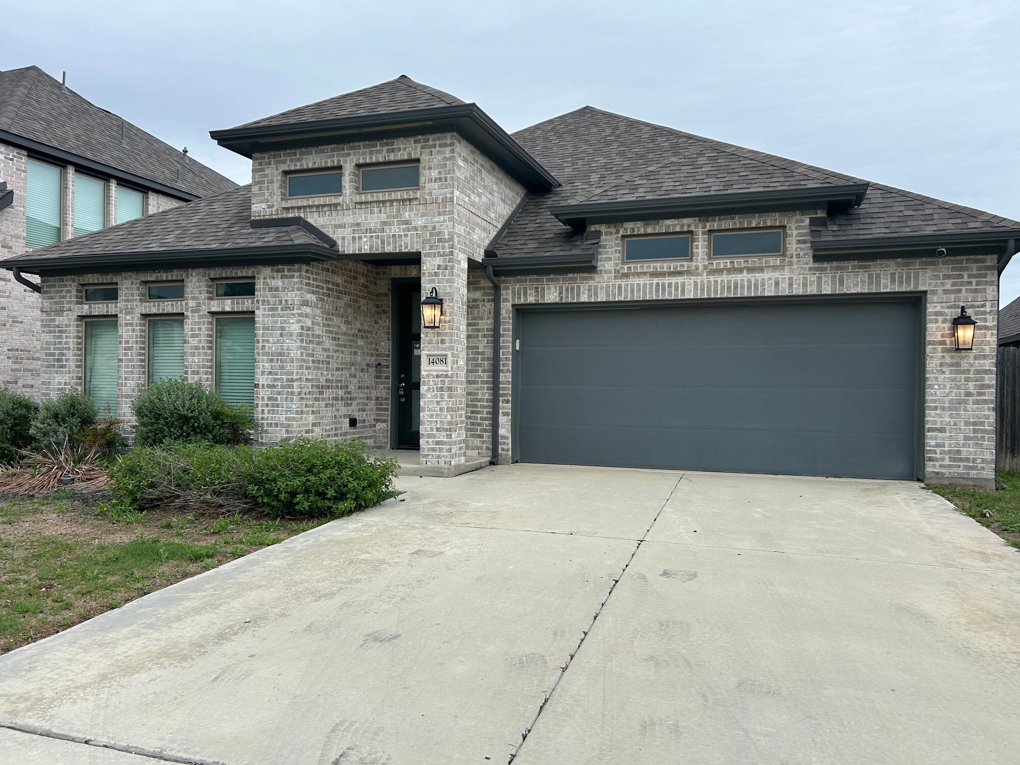 San Antonio House: 14081 May Mist