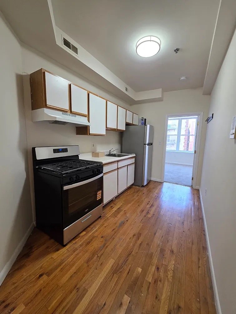 Hoboken Apartment: 530 Monroe St