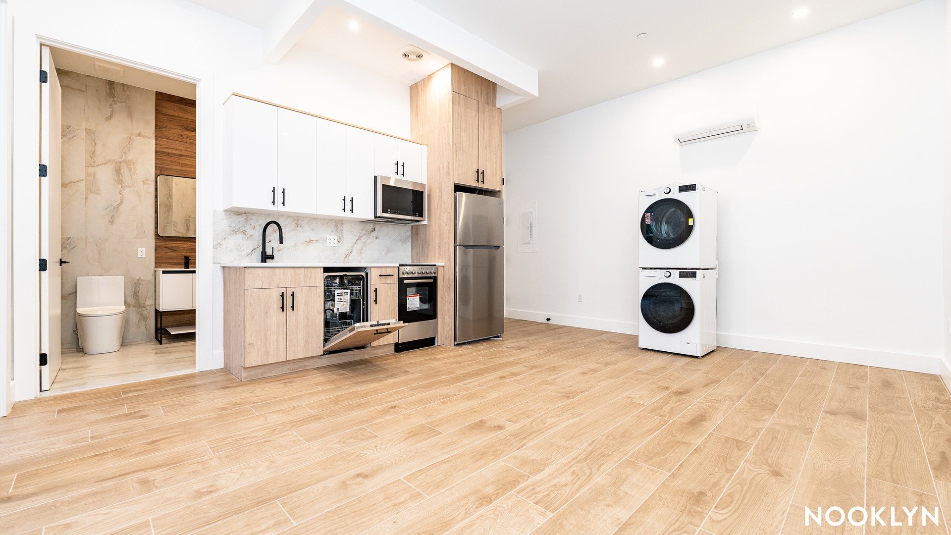 brooklyn Apartment: 897 new york ave
