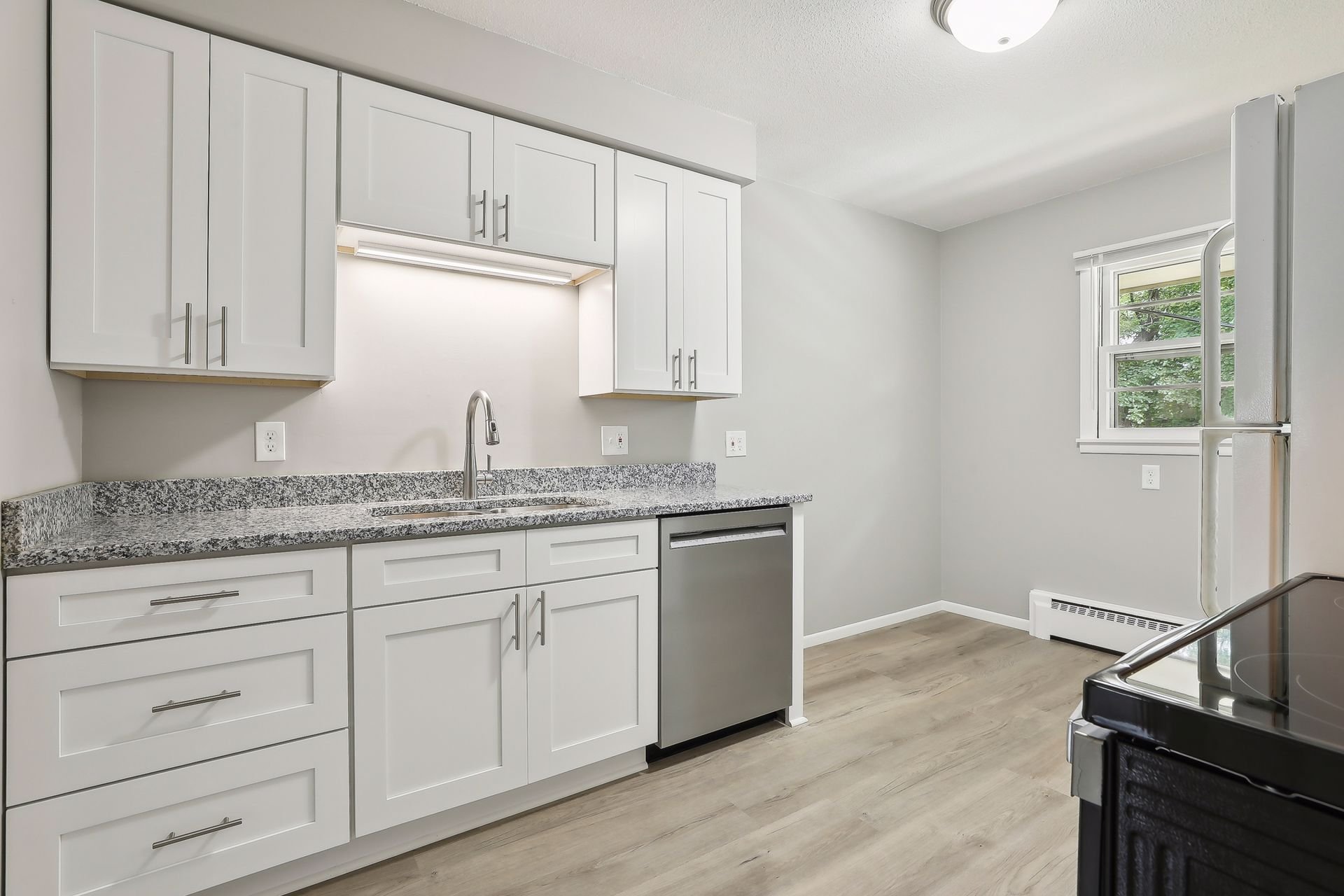 Minneapolis Apartment: 1921 103rd Ave NW