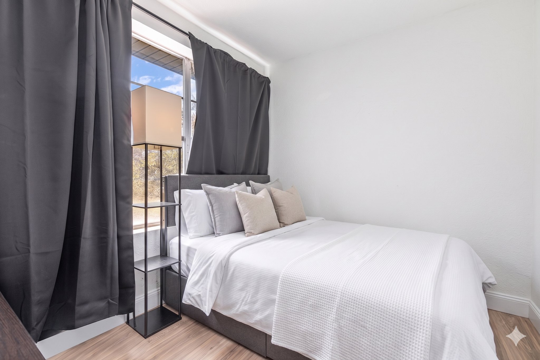 Sarasota House: 733 Tarpon Avenue