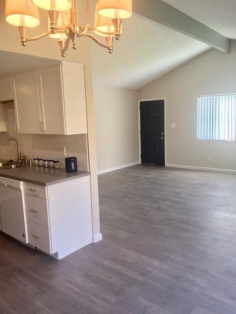 Bakersfield House: 2383 Mirto Ct