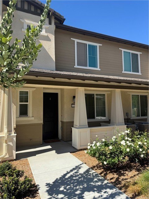 Temecula Townhome: 32412 Tannat Dr