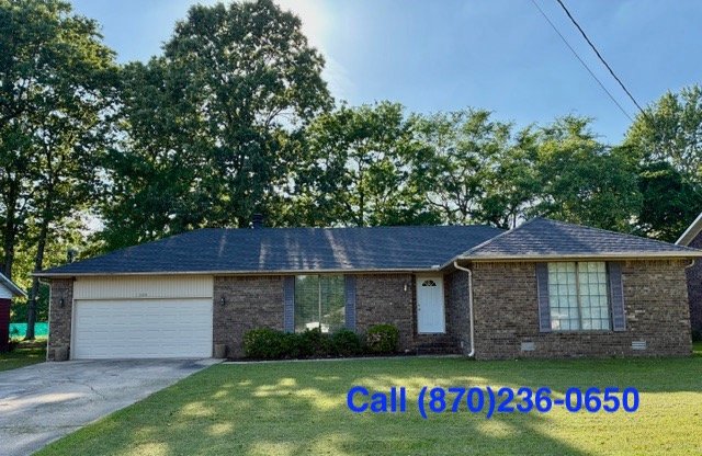 Paragould House: 1304 Stafford Street