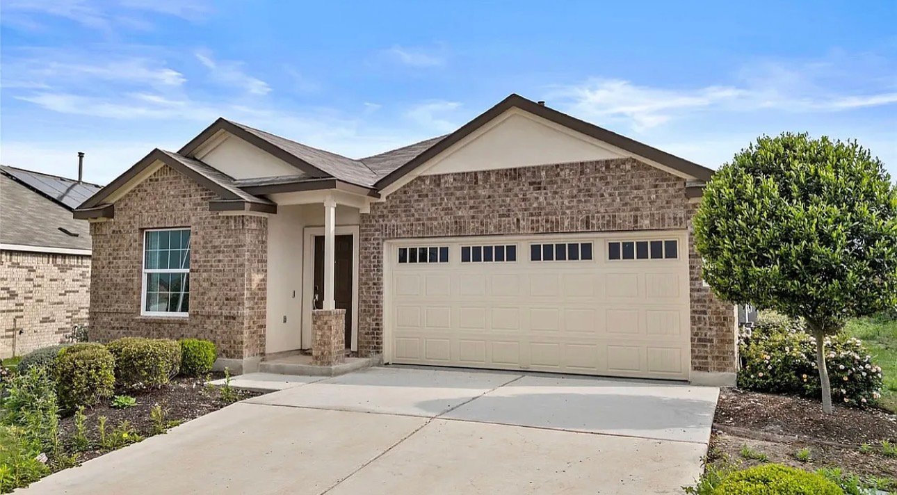 San Marcos House: 156 Sky Meadows Cir