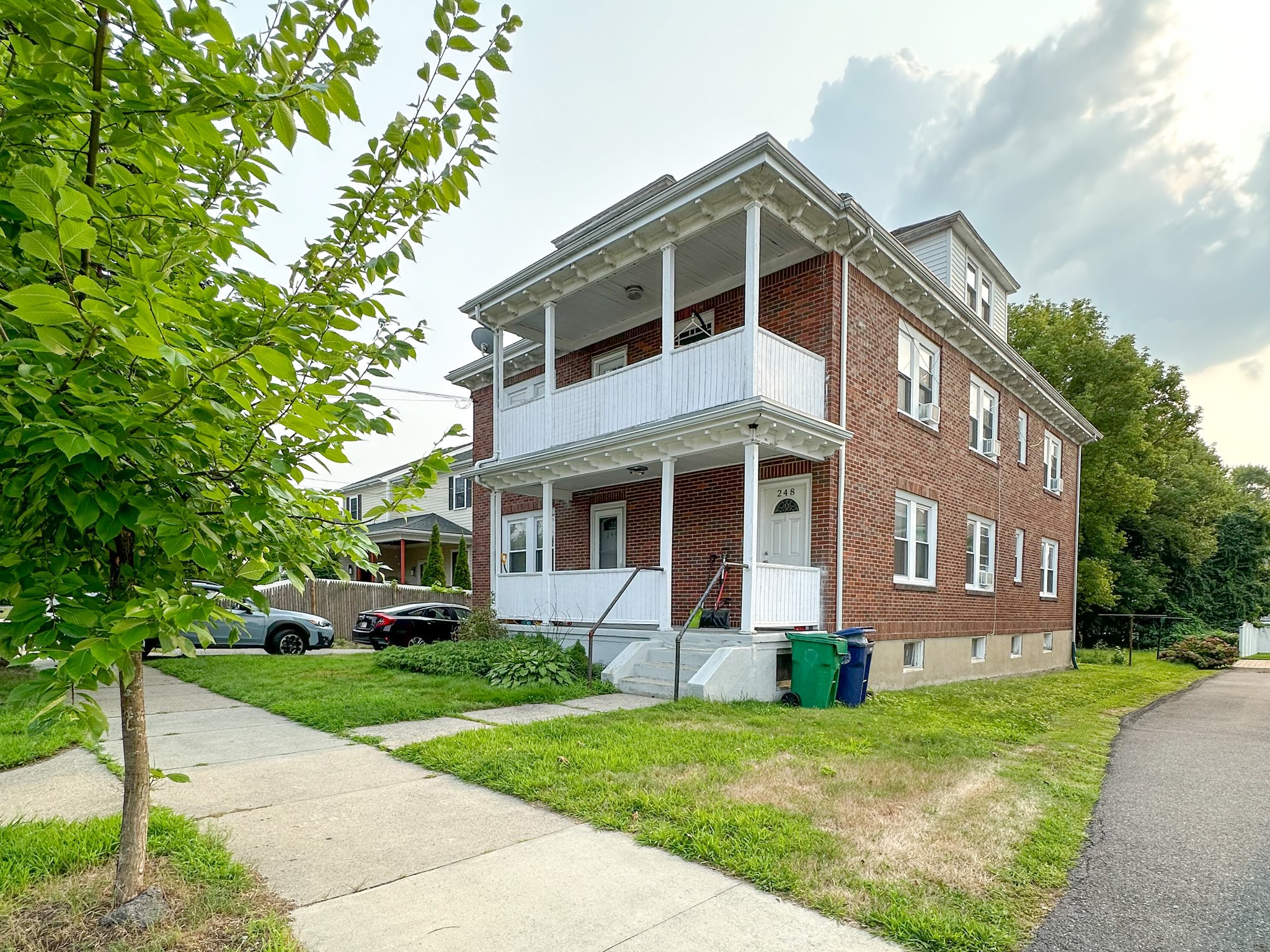 Newton Multiplex: 248 Pearl Street
