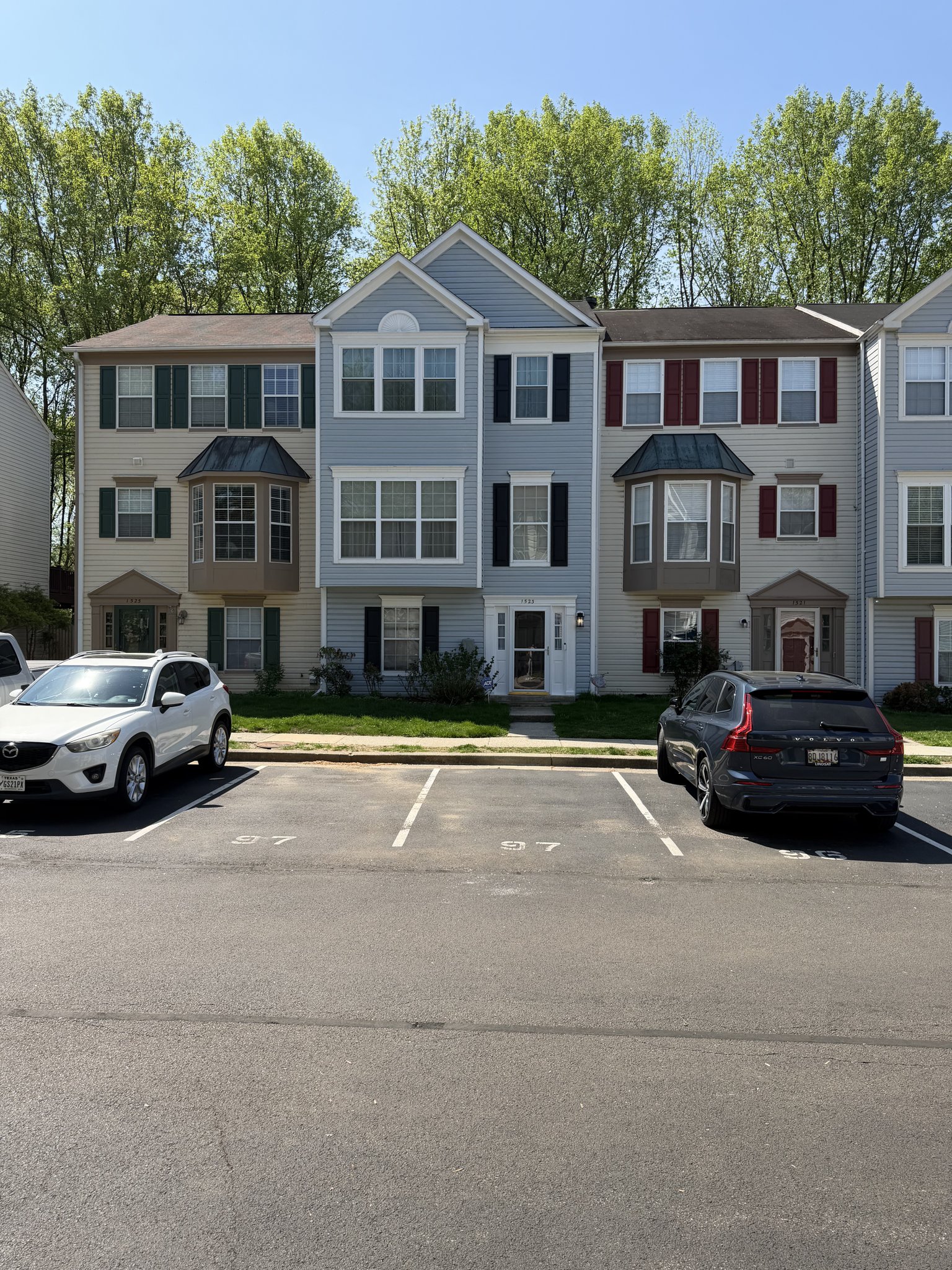 Crofton Townhome: 1523 Ashburnham Dr