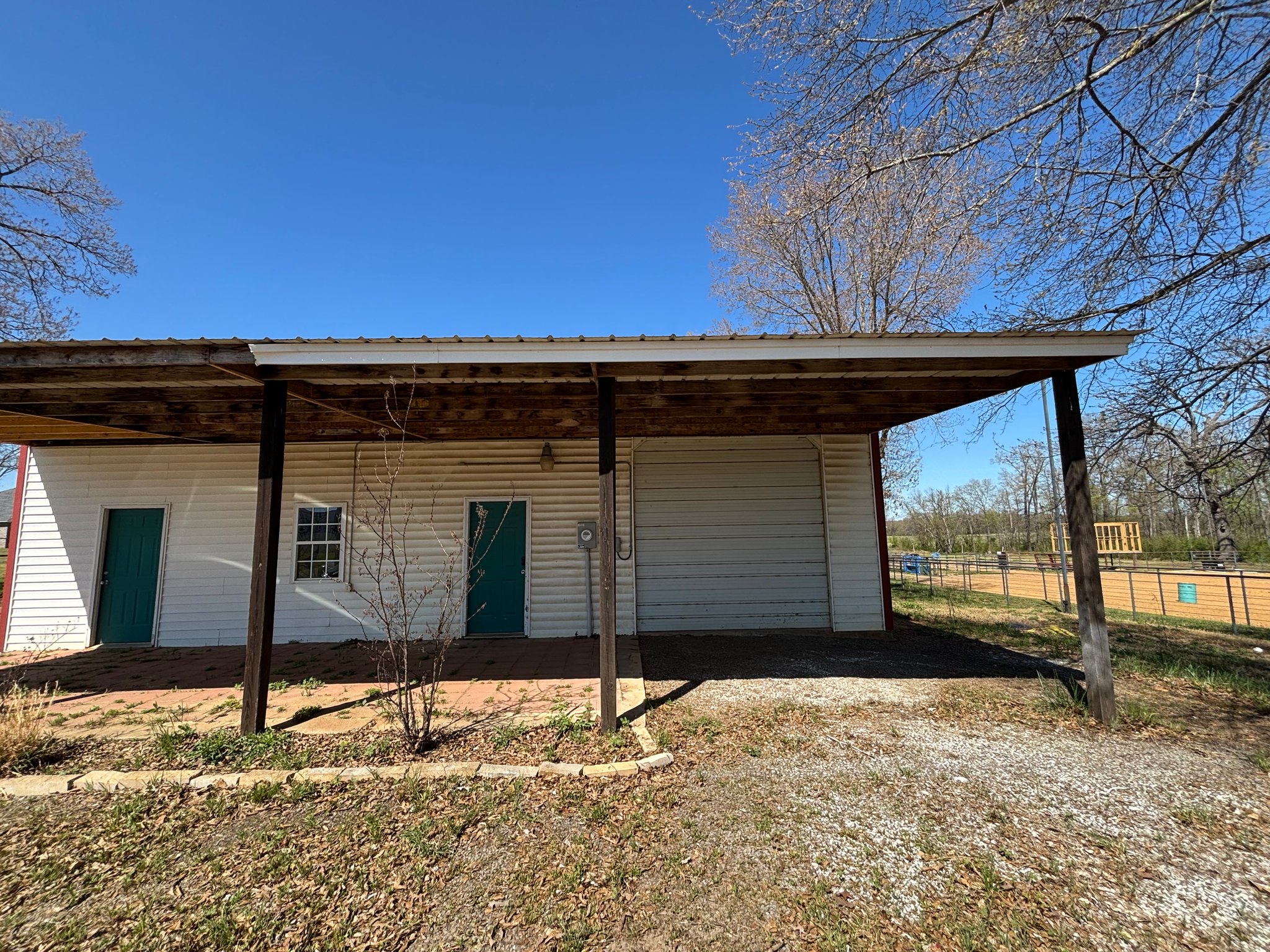 Greenwood House: 200 Ware Rd