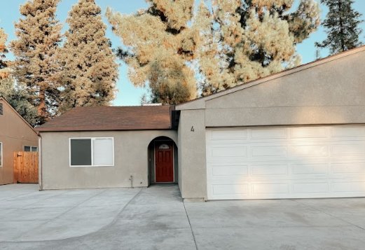 Bakersfield Multiplex: 4141 Teal Street