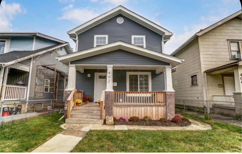 Columbus House: 402 S Richardson Ave