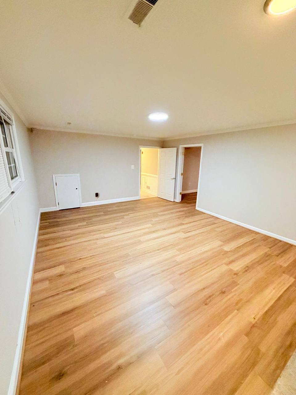 FaiFax House: 4515 Forest Hill Dr