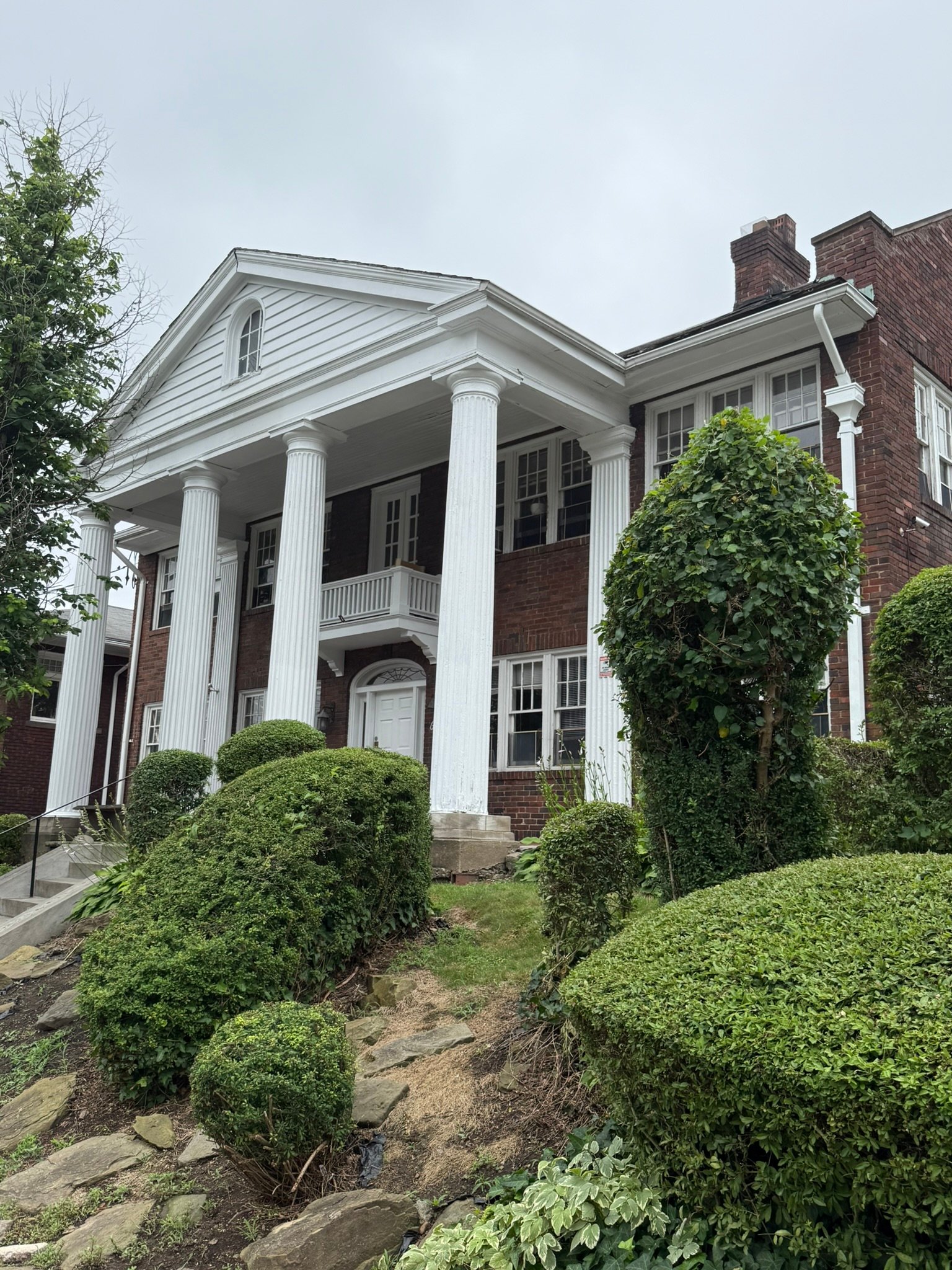 Pittsburgh Apartment: 6532 Wilkins Avenue