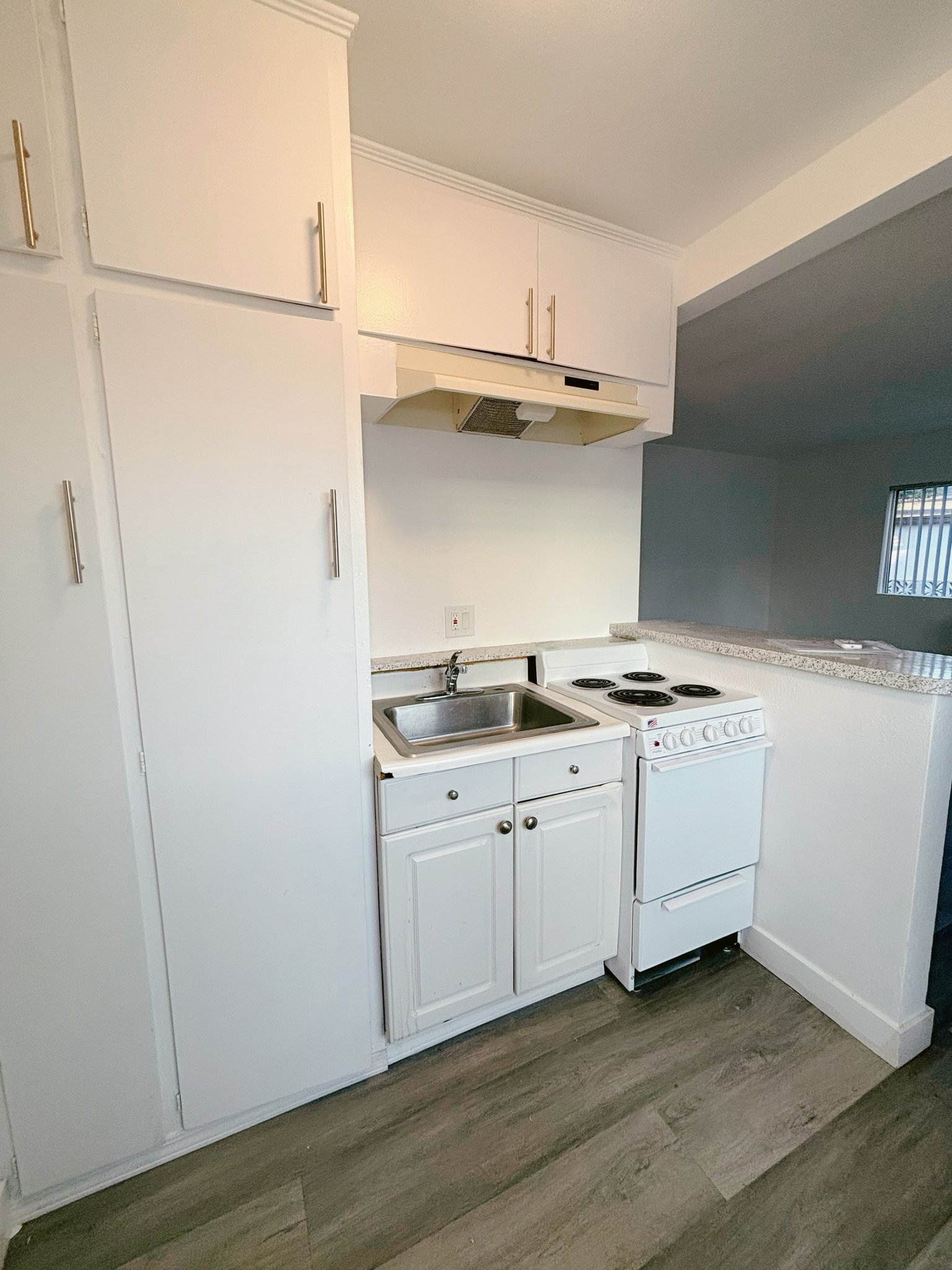 Whittier Apartment: 6512 Pickering Ave #A