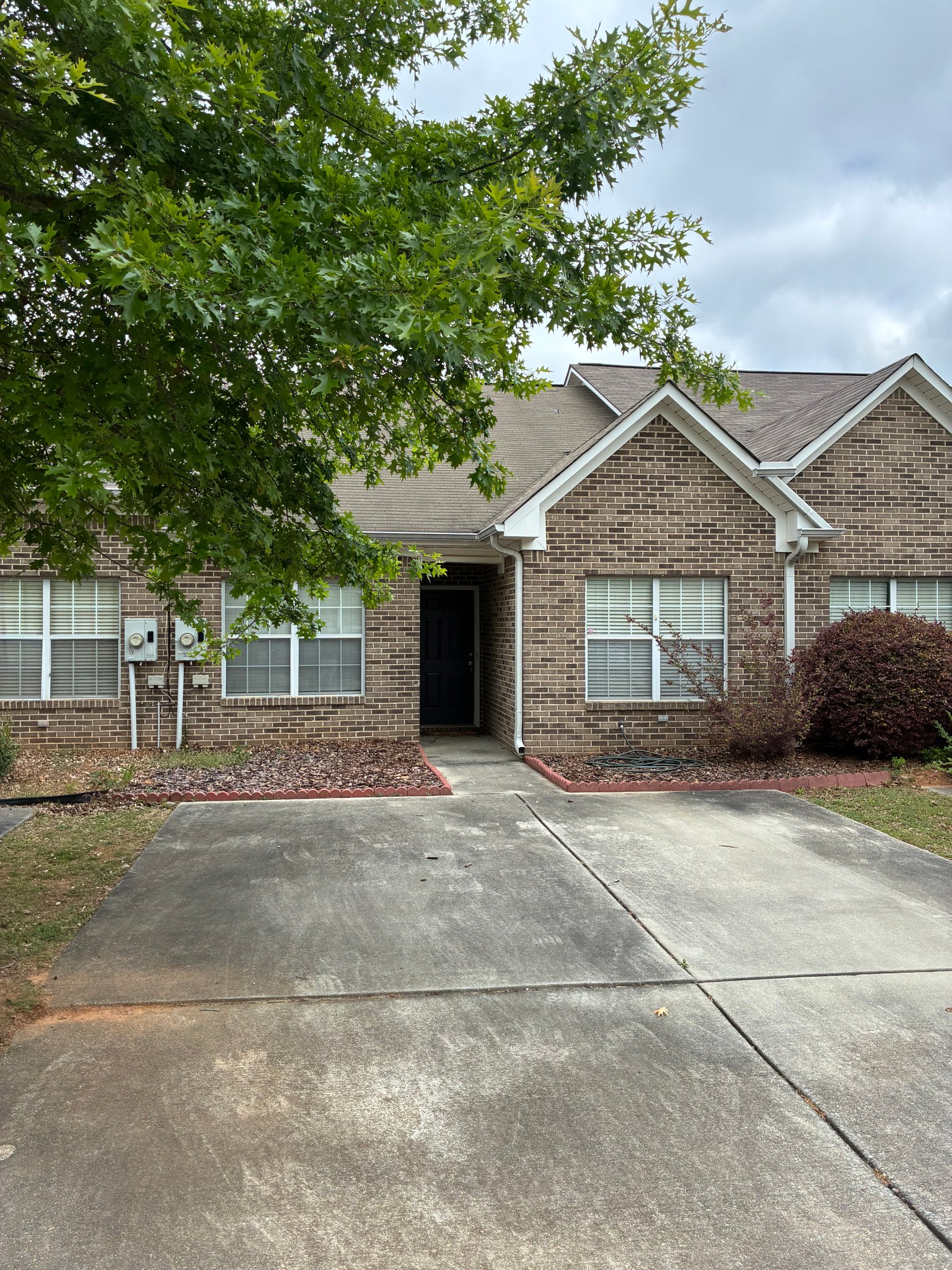 Clanton Townhome: 57 Park Dr S