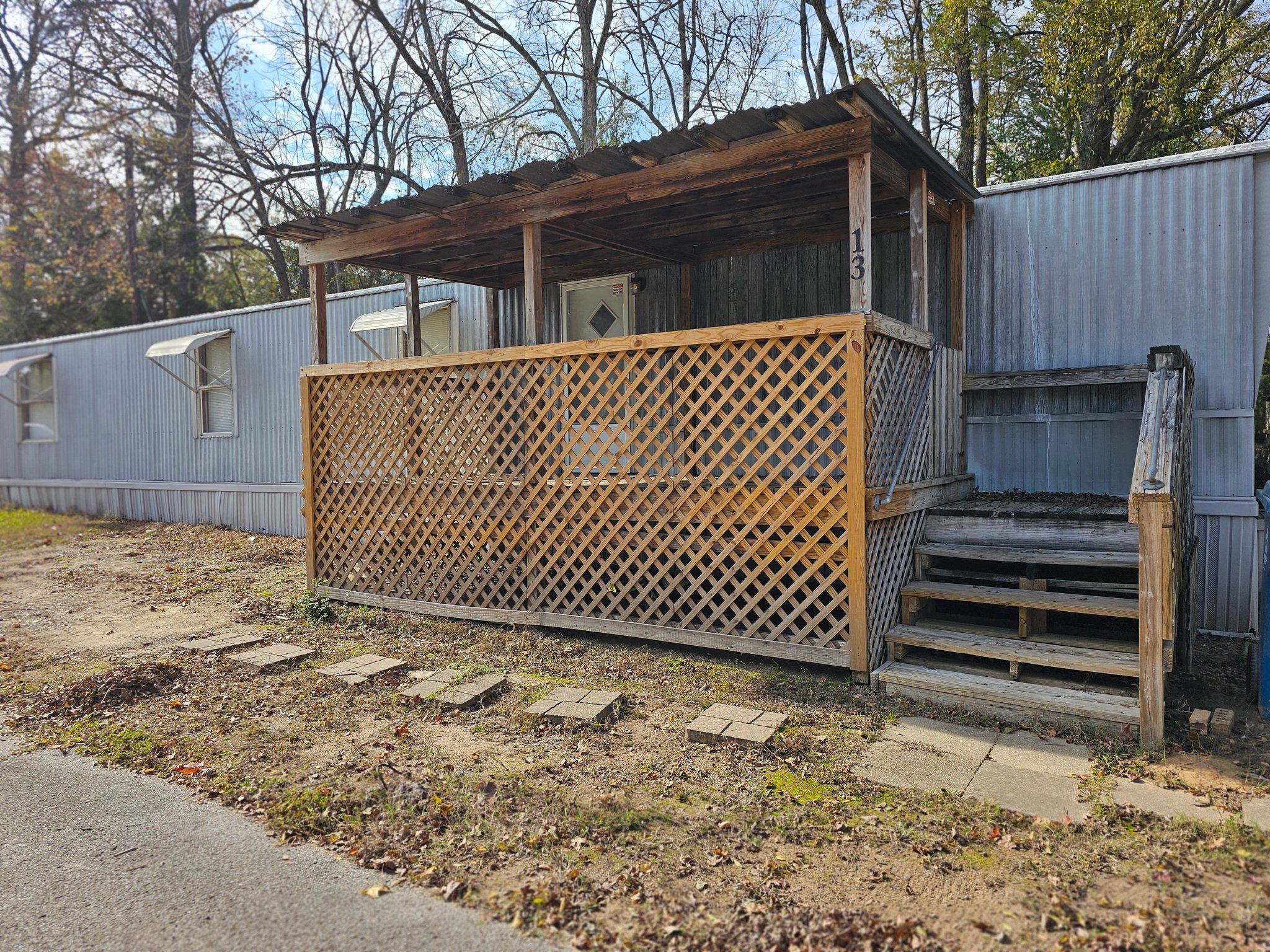 White Oak House: 413 Miller #13