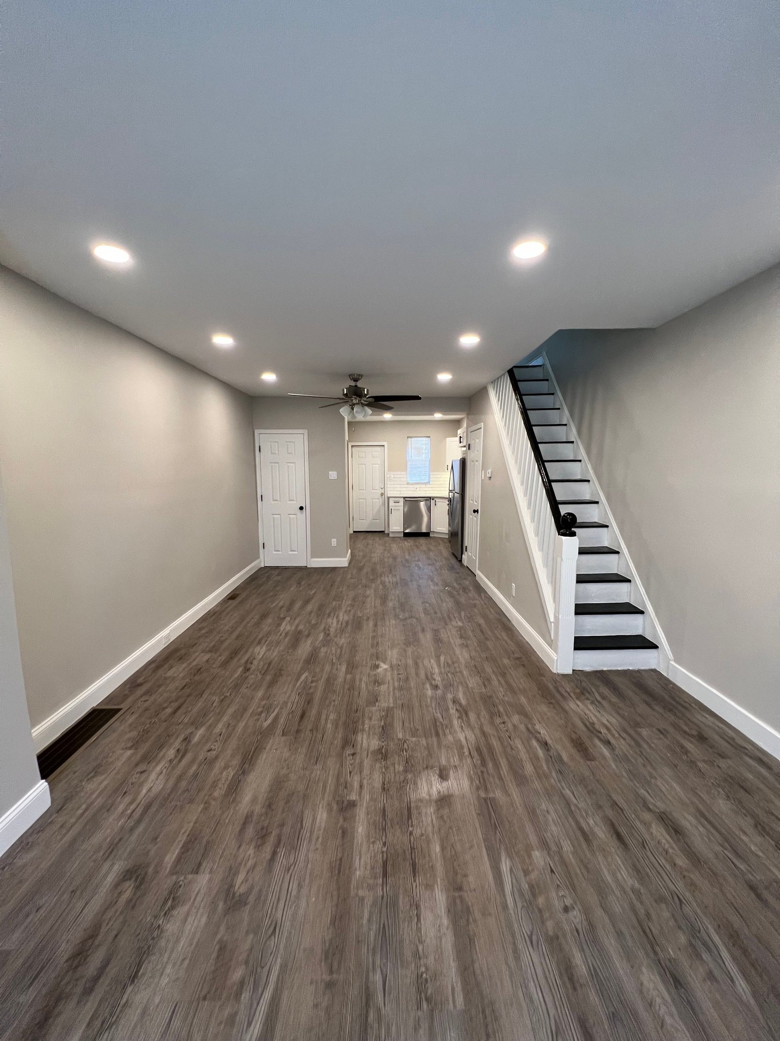 Philadelphia House: 1530 S Bailey St