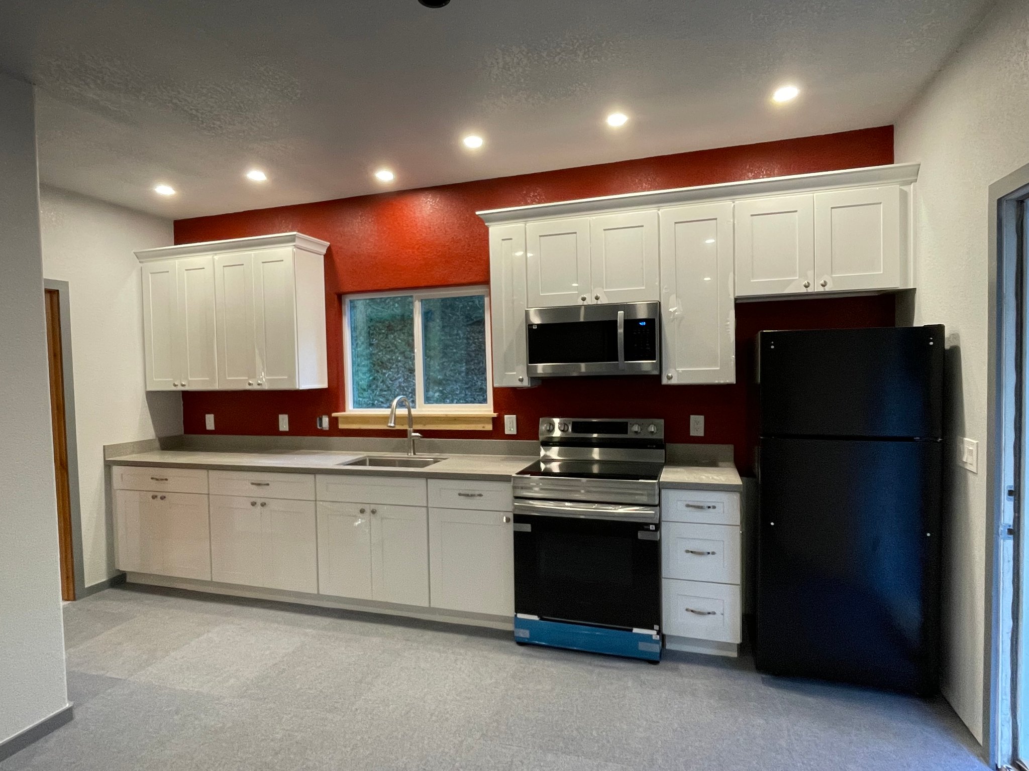 Guerneville House: 12570 Mays Canyon Rd