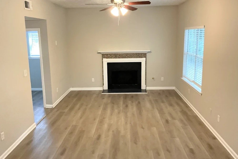 Albany Townhome: 525 Don Cutler Sr Dr