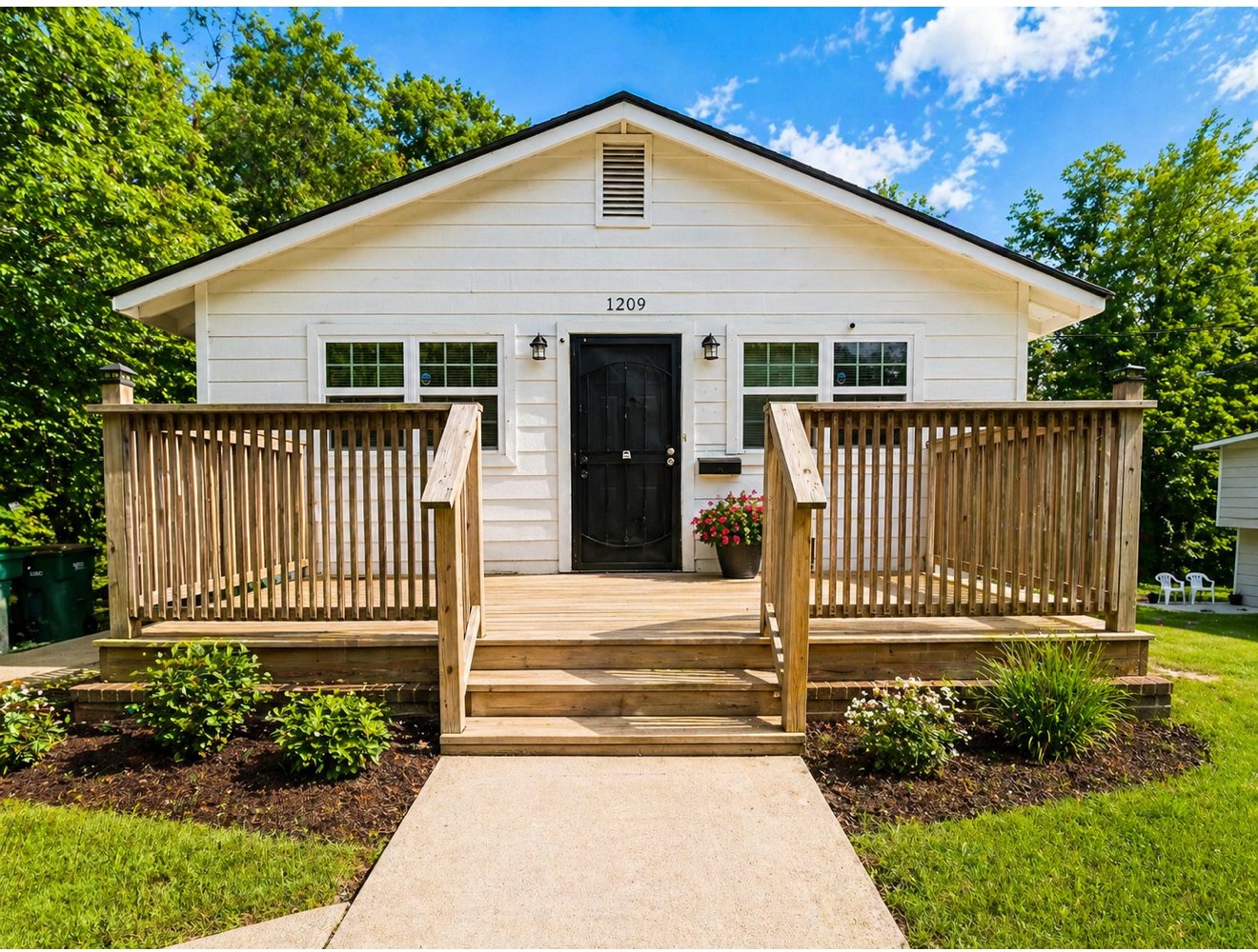 Little Rock House: 1209 W 22nd St