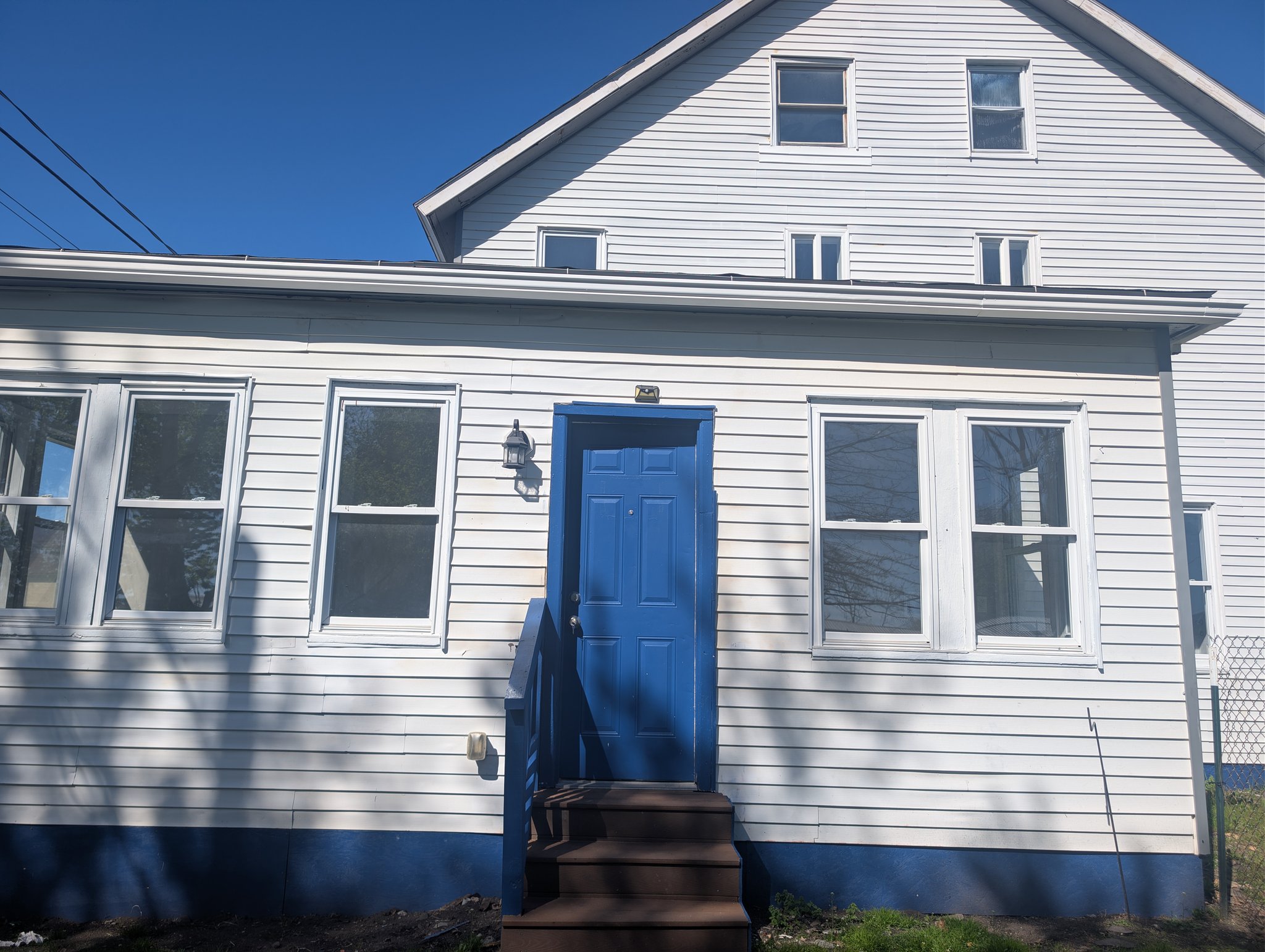 Scranton House: 500R Marion Street